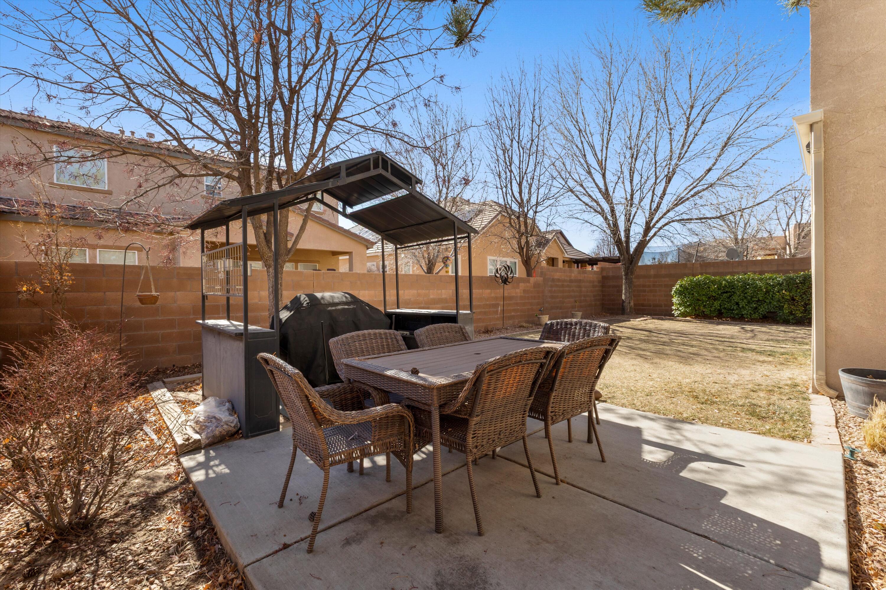 8404 Wild Dunes Avenue NW