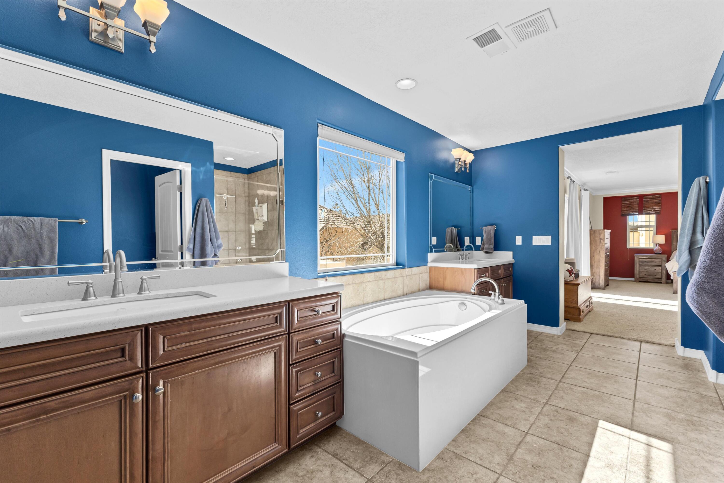 8404 Wild Dunes Avenue NW