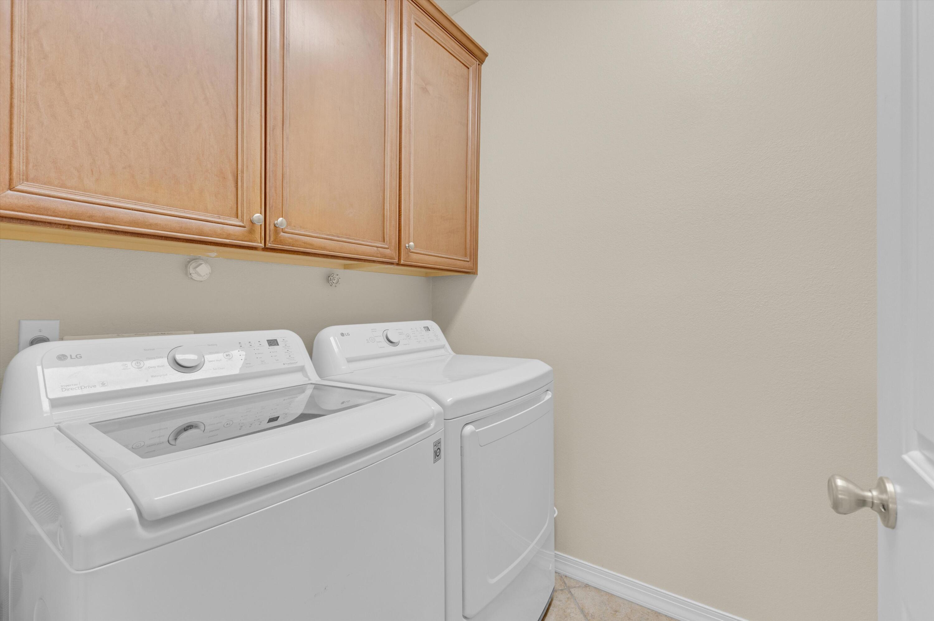 8404 Wild Dunes Avenue NW