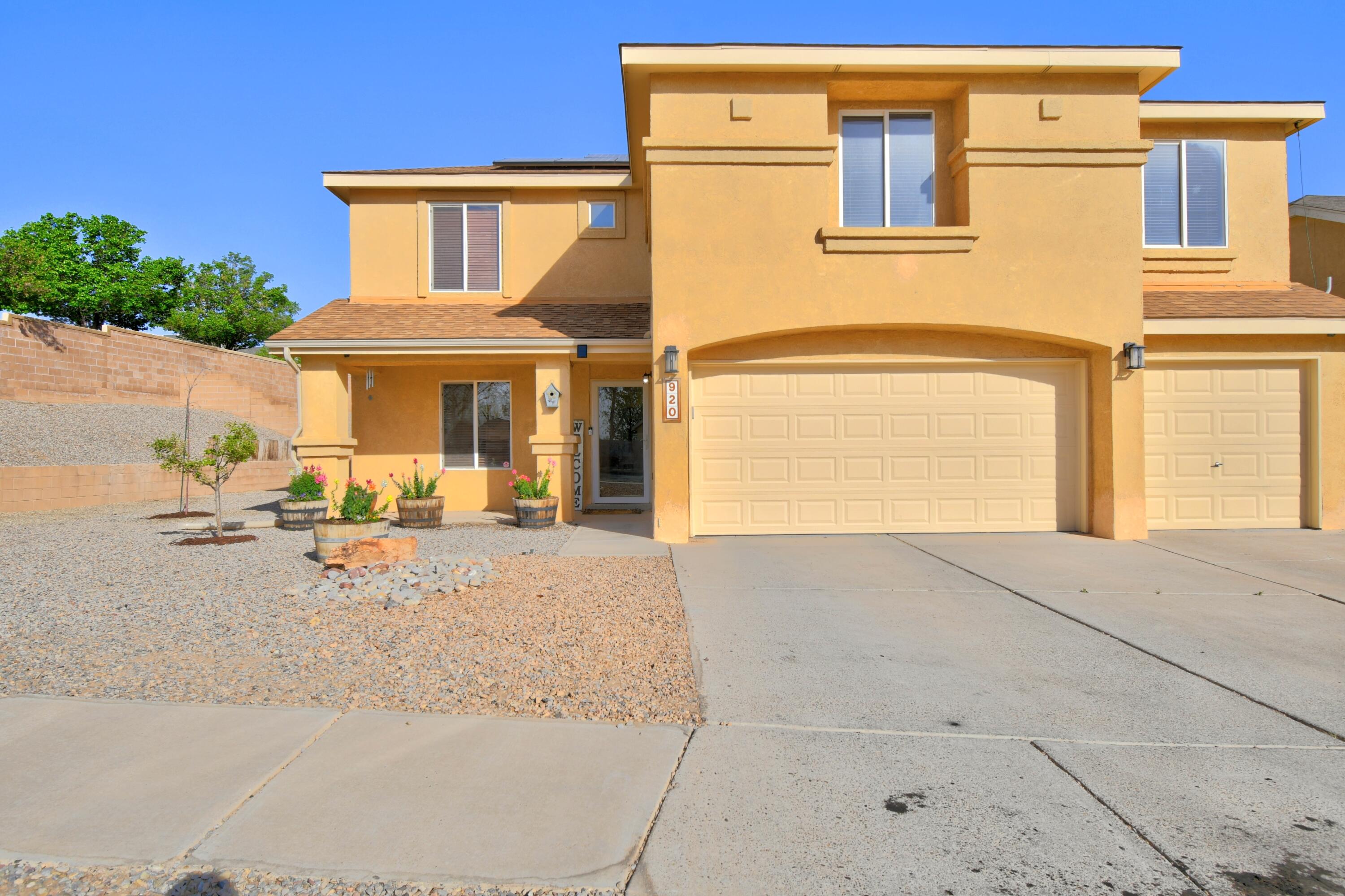 920 Colibri Avenue NW