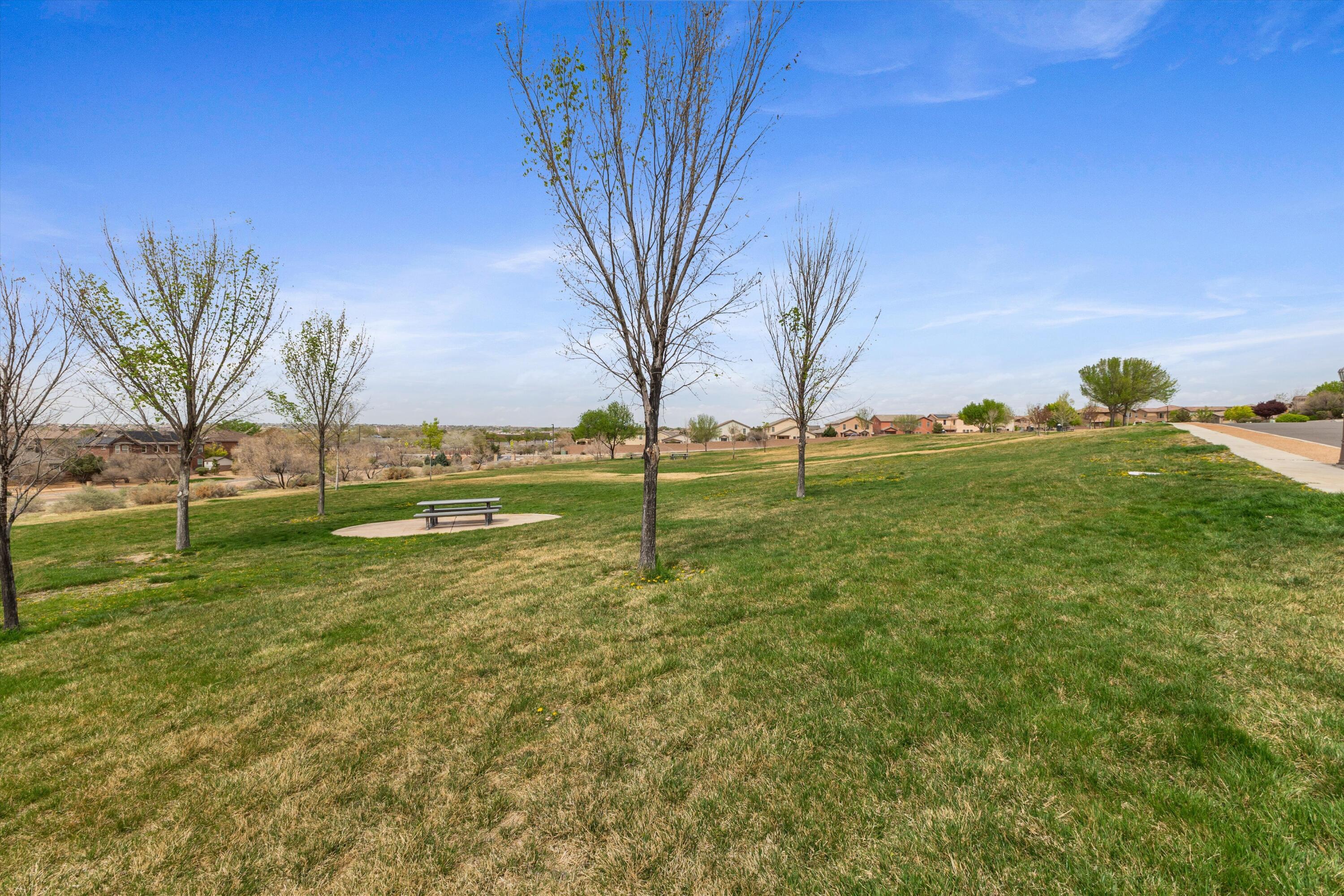 1801 Vista De Colinas Drive SE