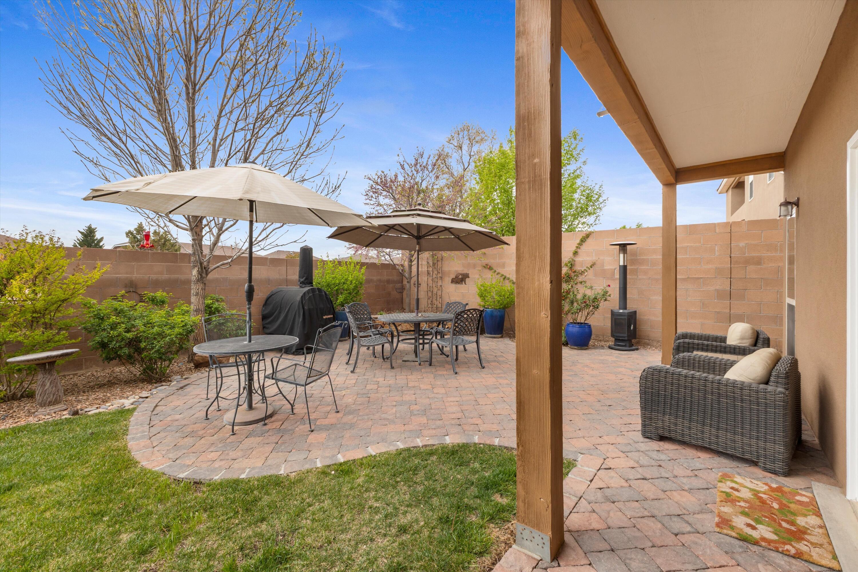 1801 Vista De Colinas Drive SE