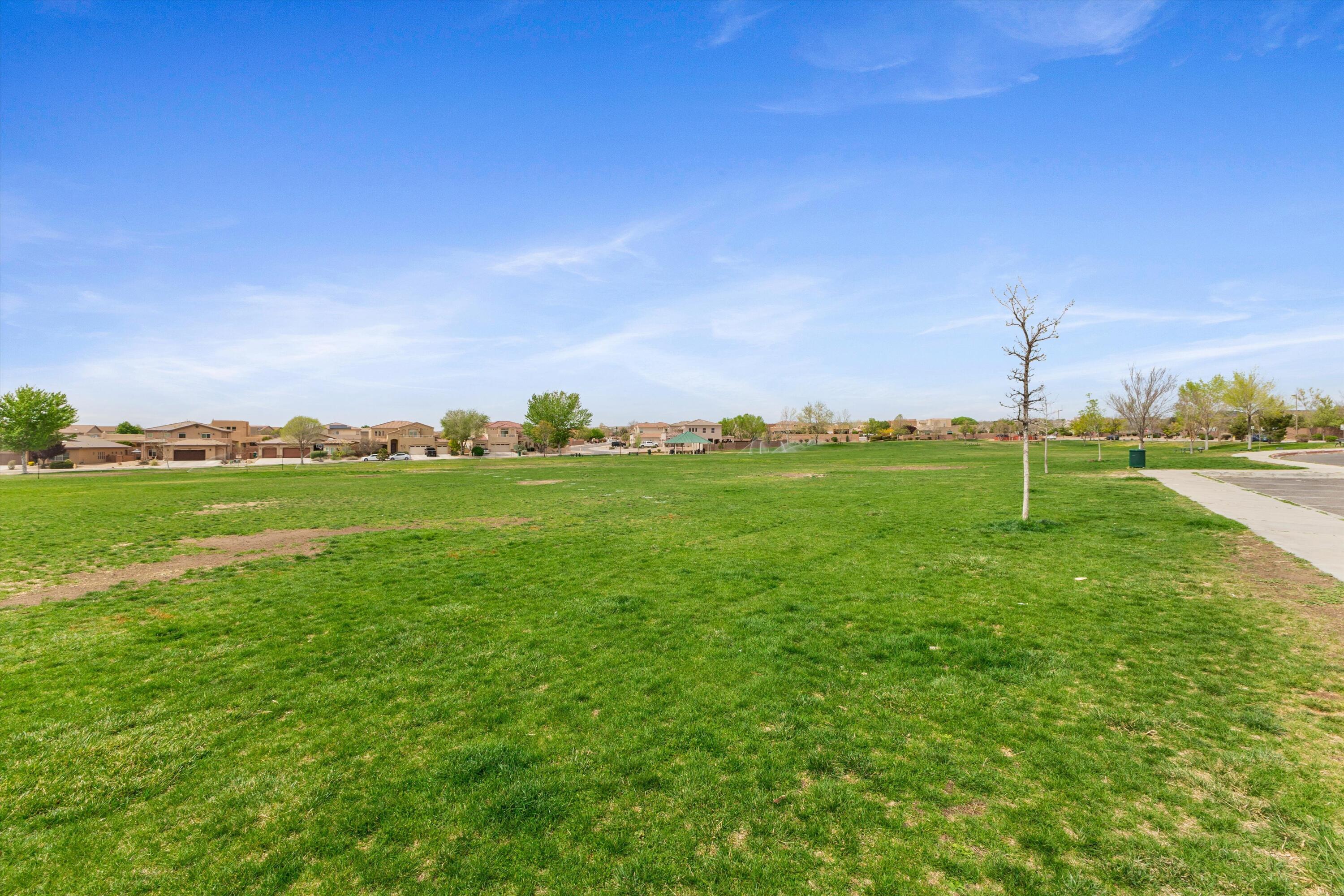 1801 Vista De Colinas Drive SE