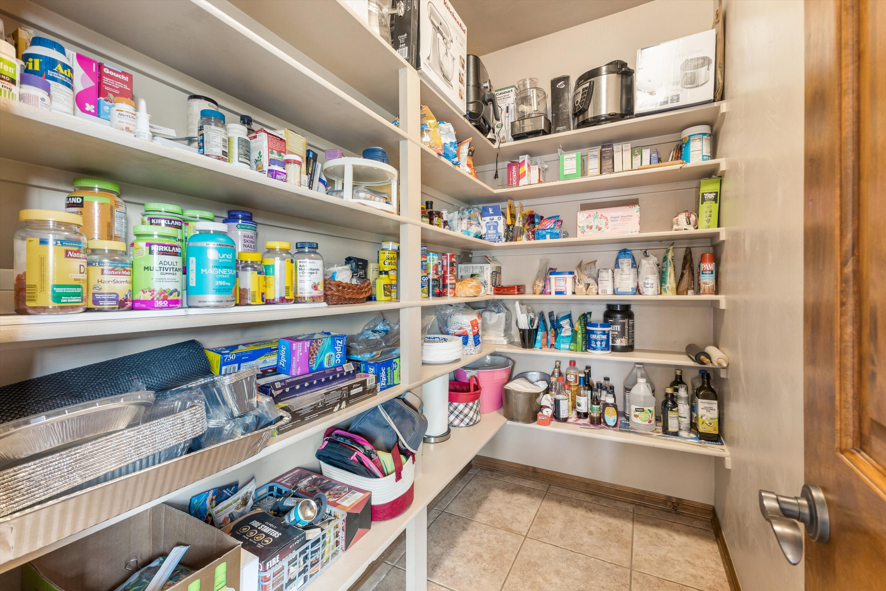 1801 Vista De Colinas Drive SE