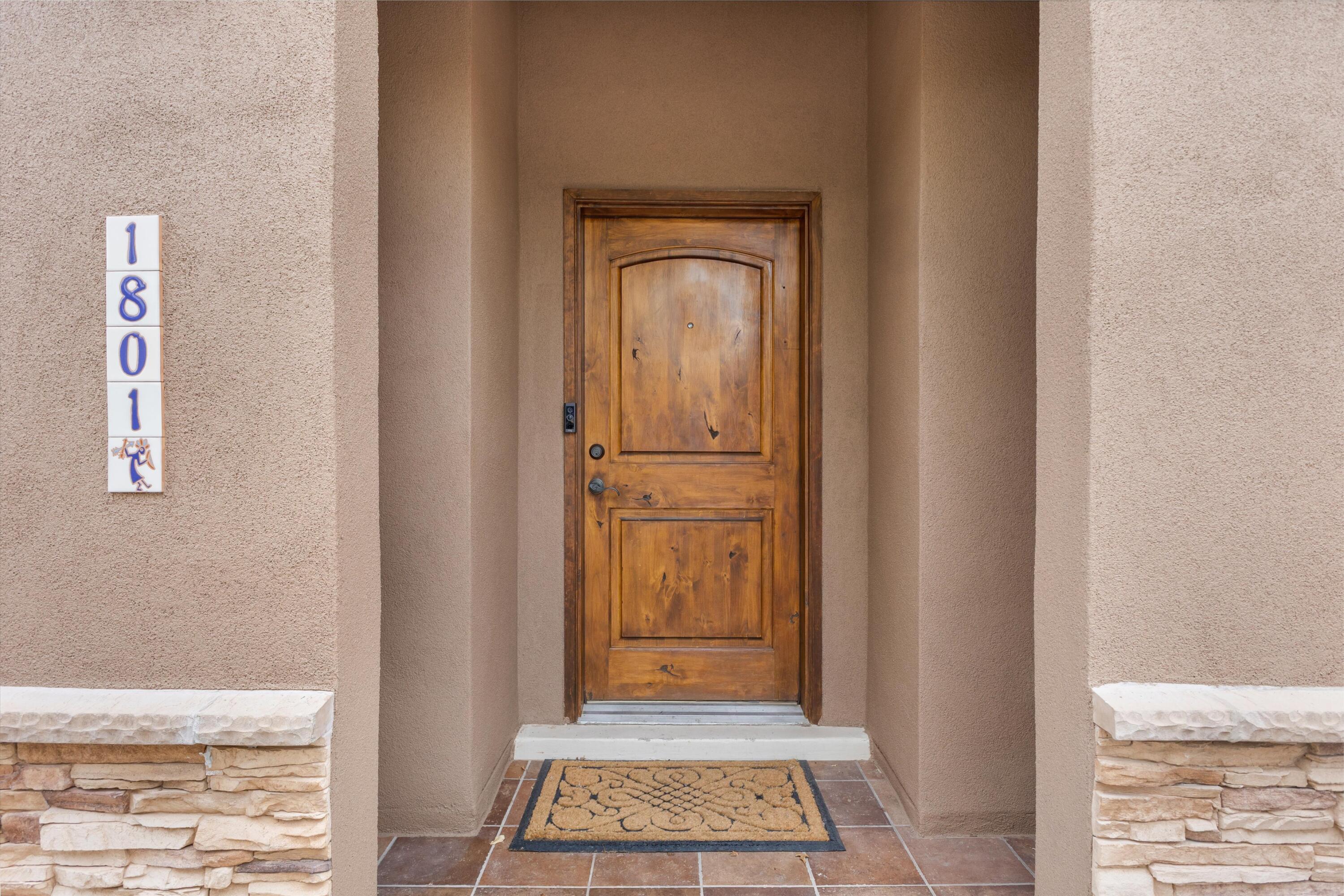 1801 Vista De Colinas Drive SE