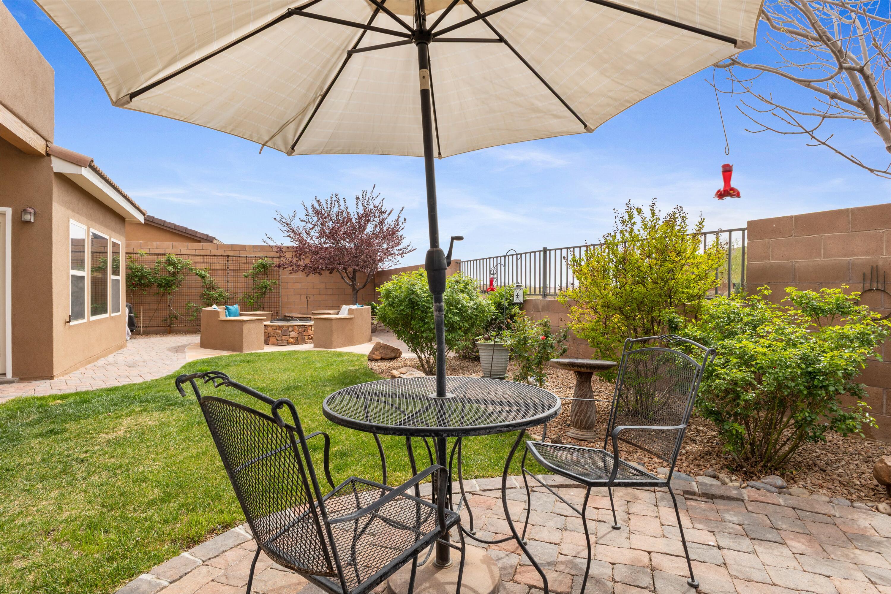 1801 Vista De Colinas Drive SE