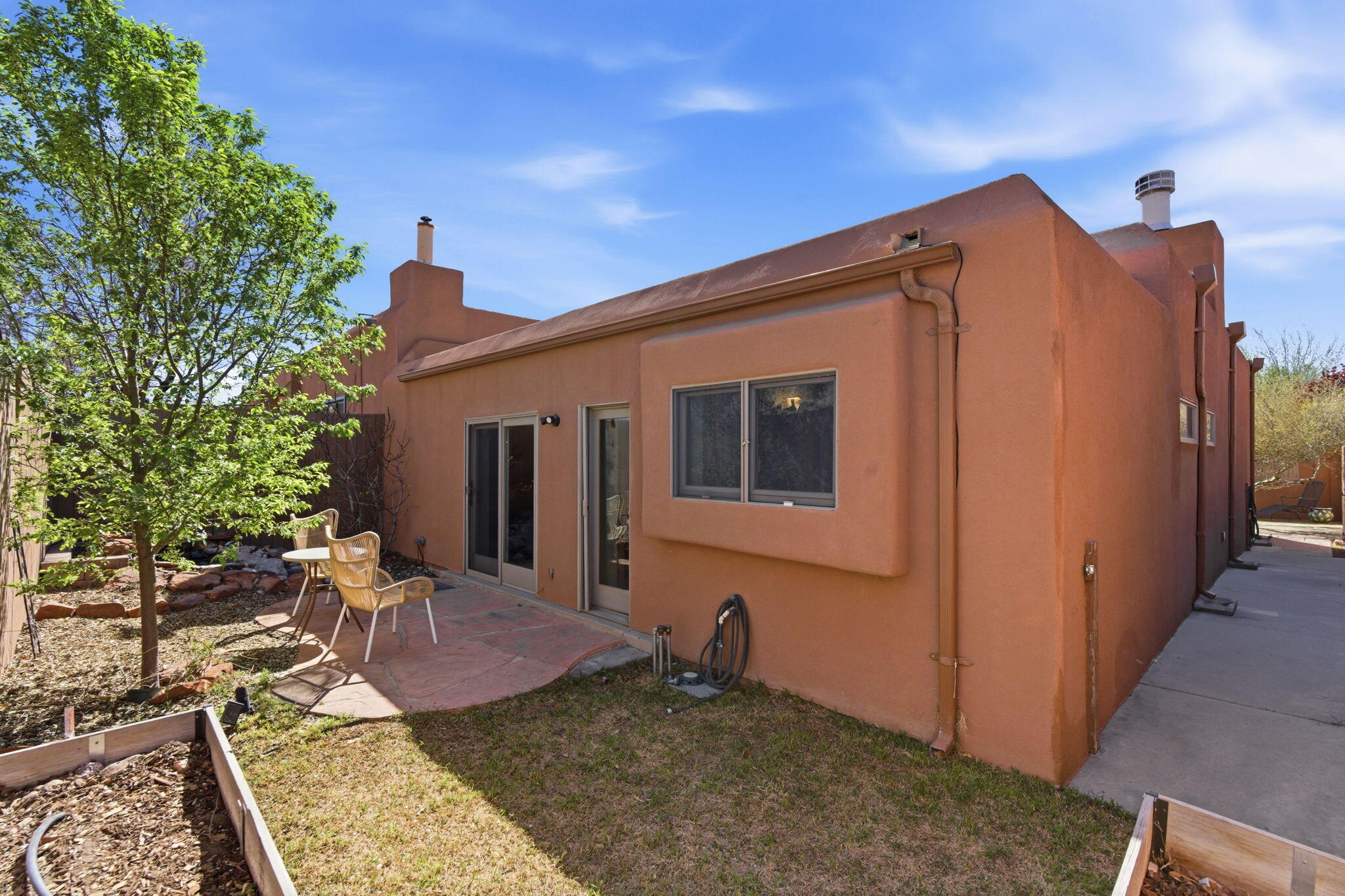 2508 Don Pedro NW