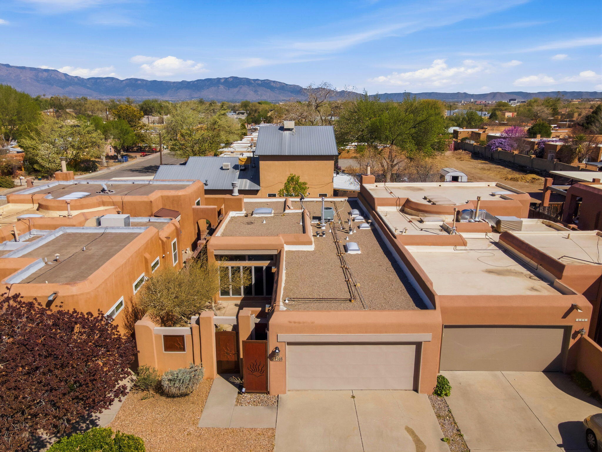 2508 Don Pedro NW