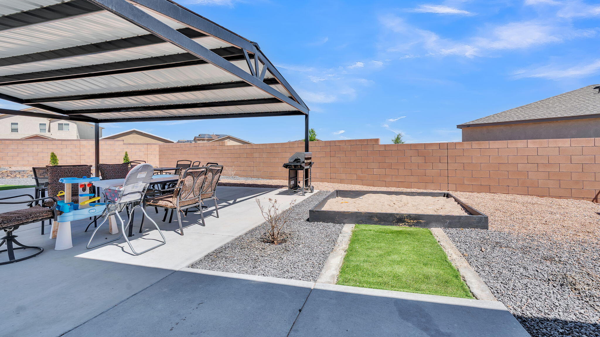 10687 Valedon Lane SW