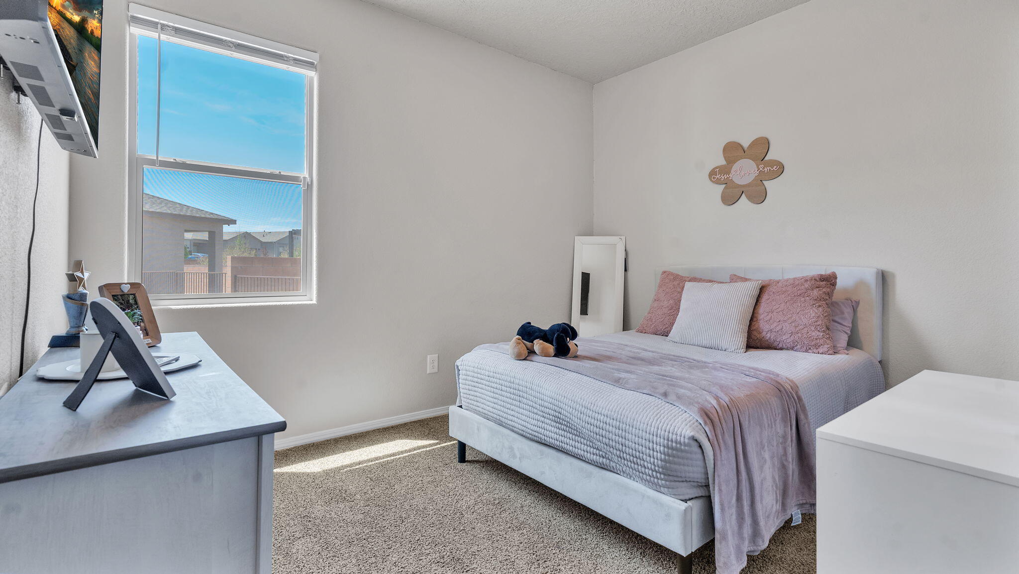 10687 Valedon Lane SW