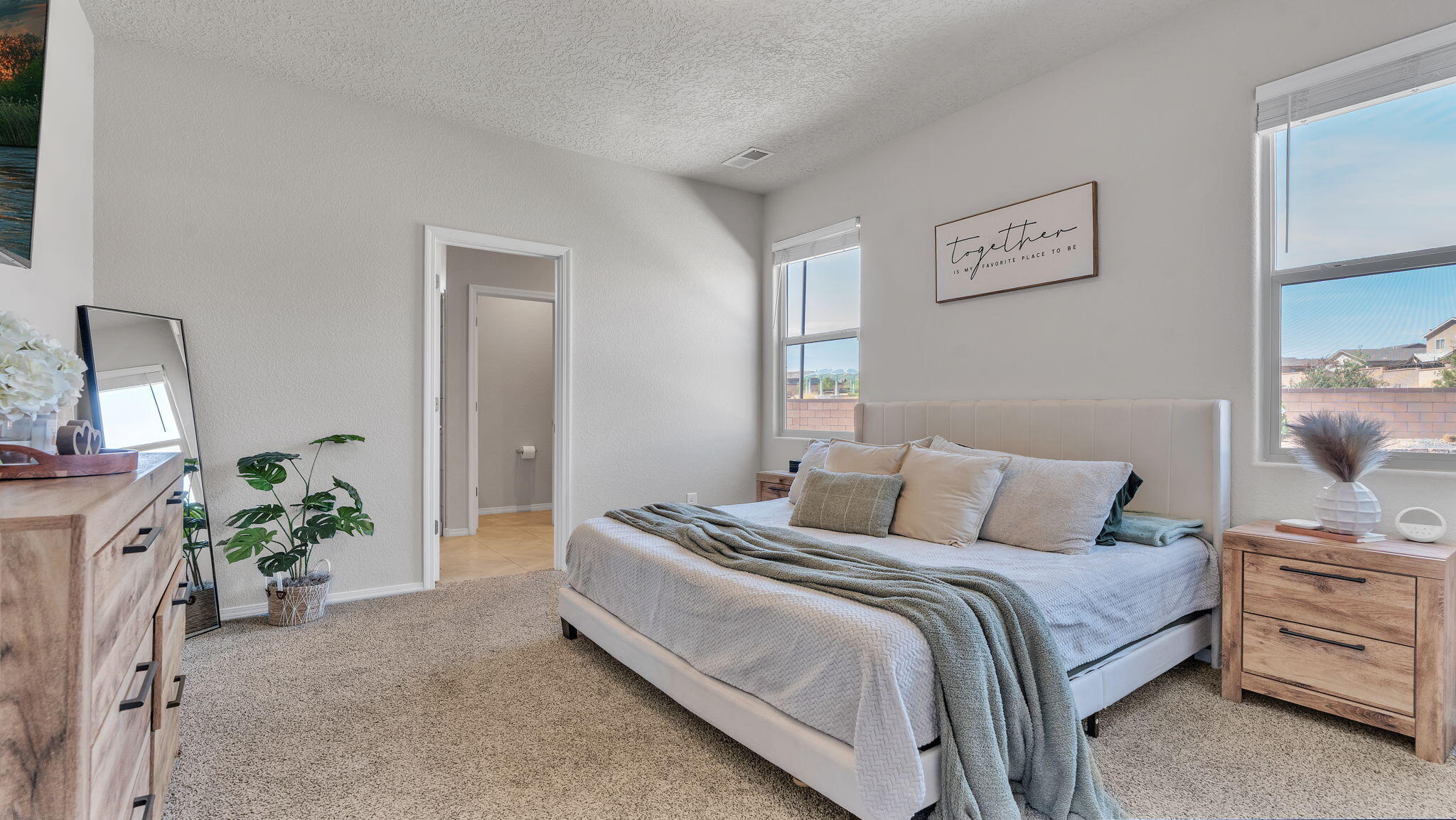 10687 Valedon Lane SW