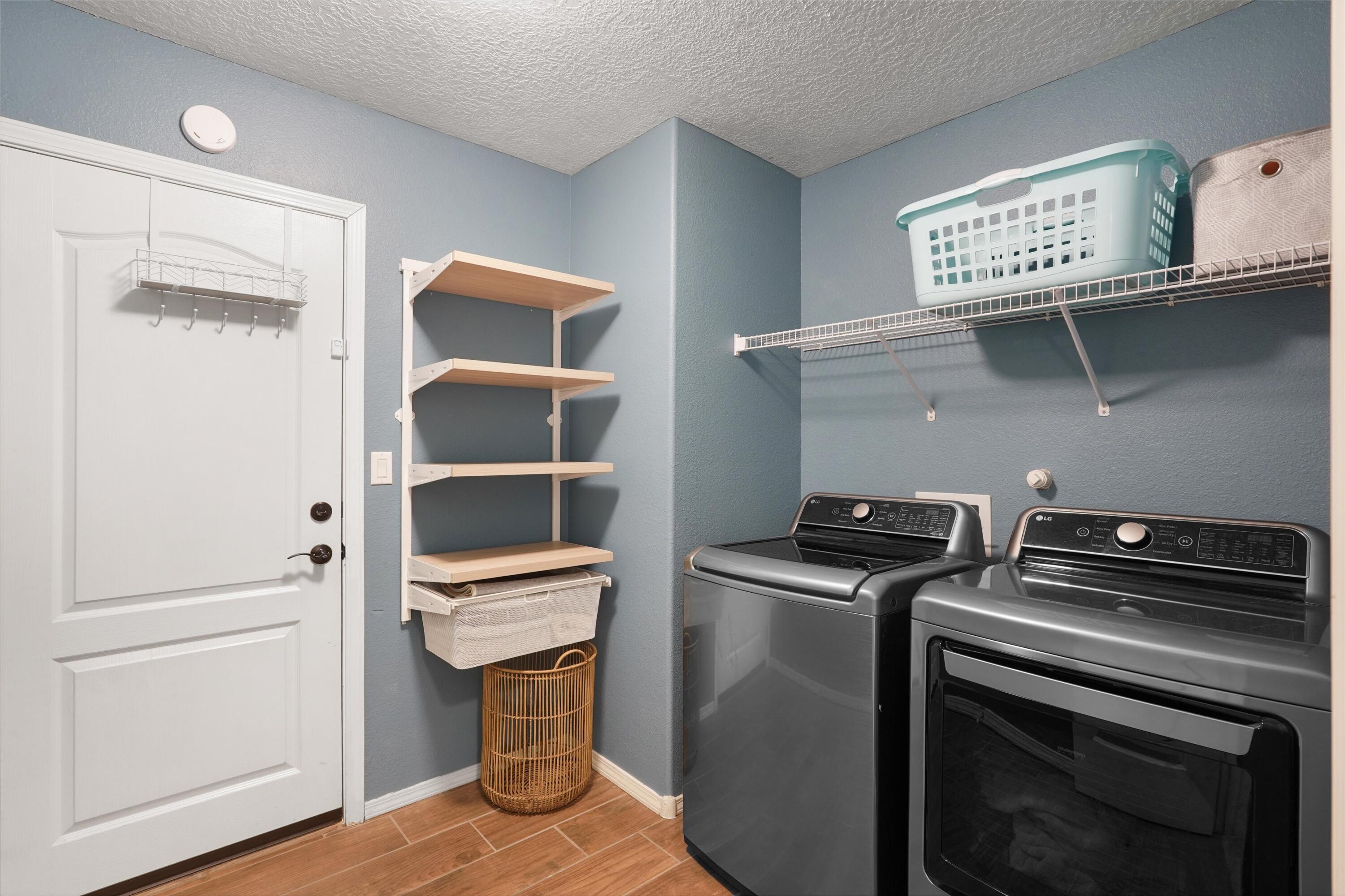 3544 Clear Creek Road NE