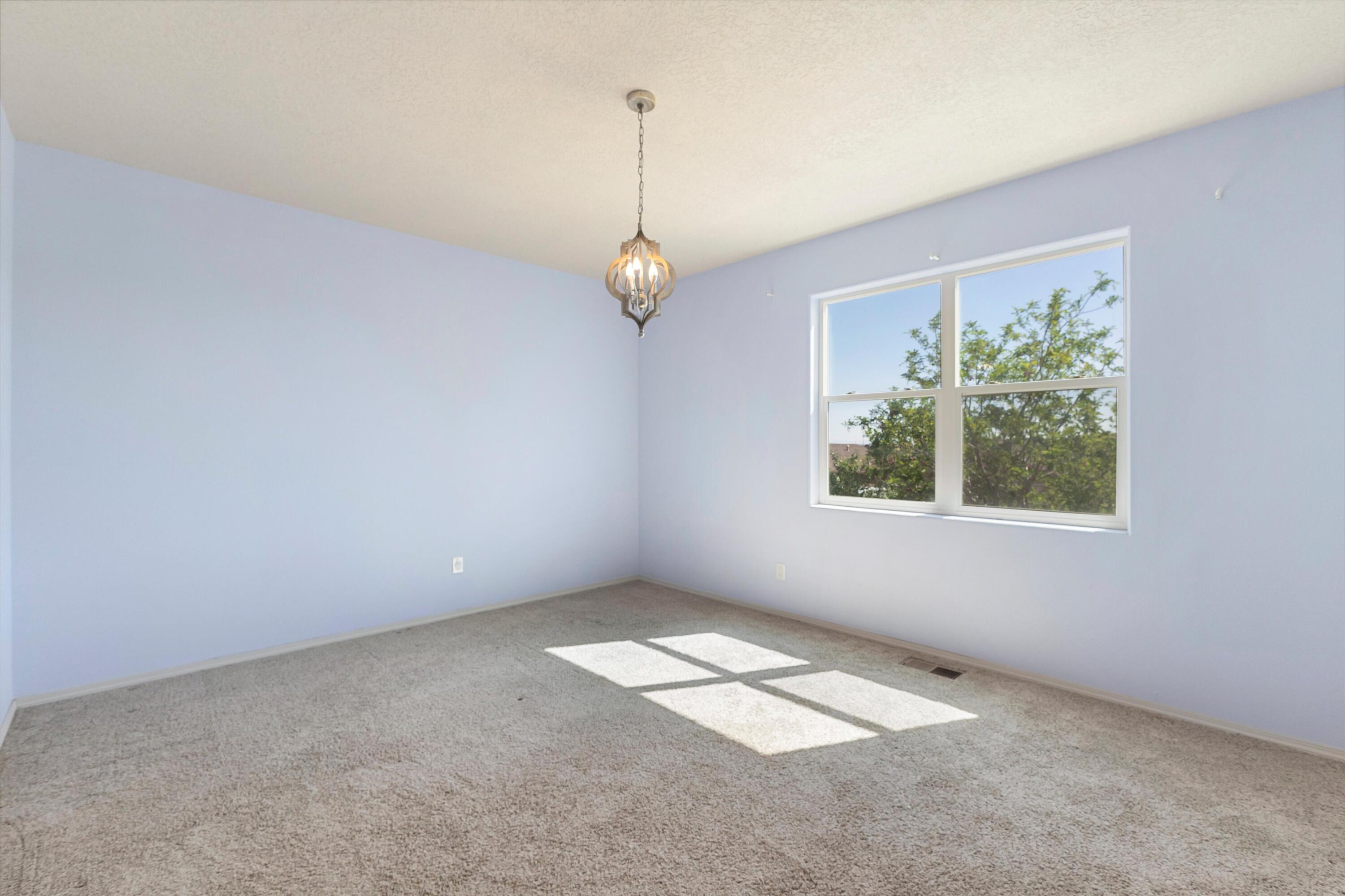 6708 Mountain Hawk Loop NE