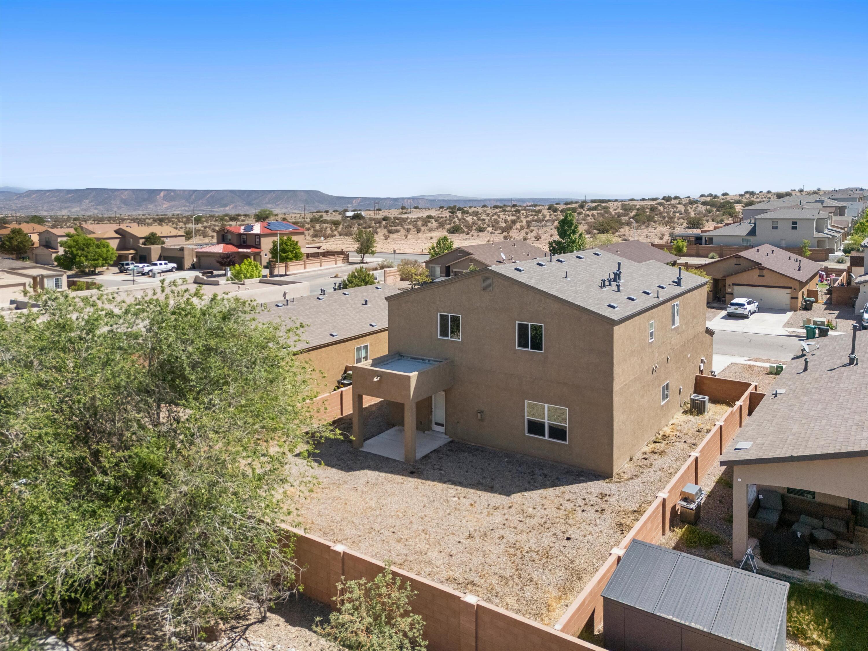 6708 Mountain Hawk Loop NE