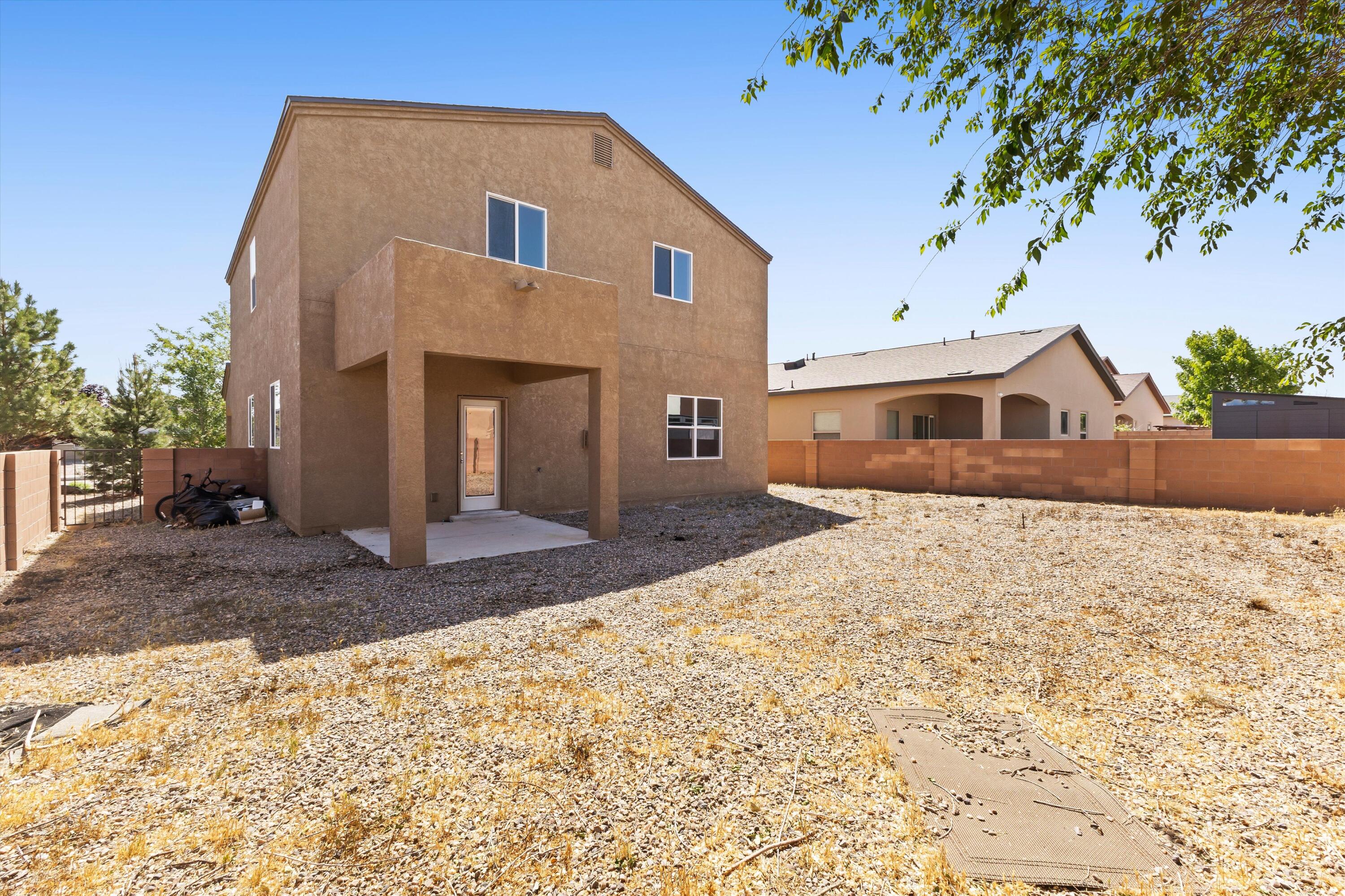 6708 Mountain Hawk Loop NE
