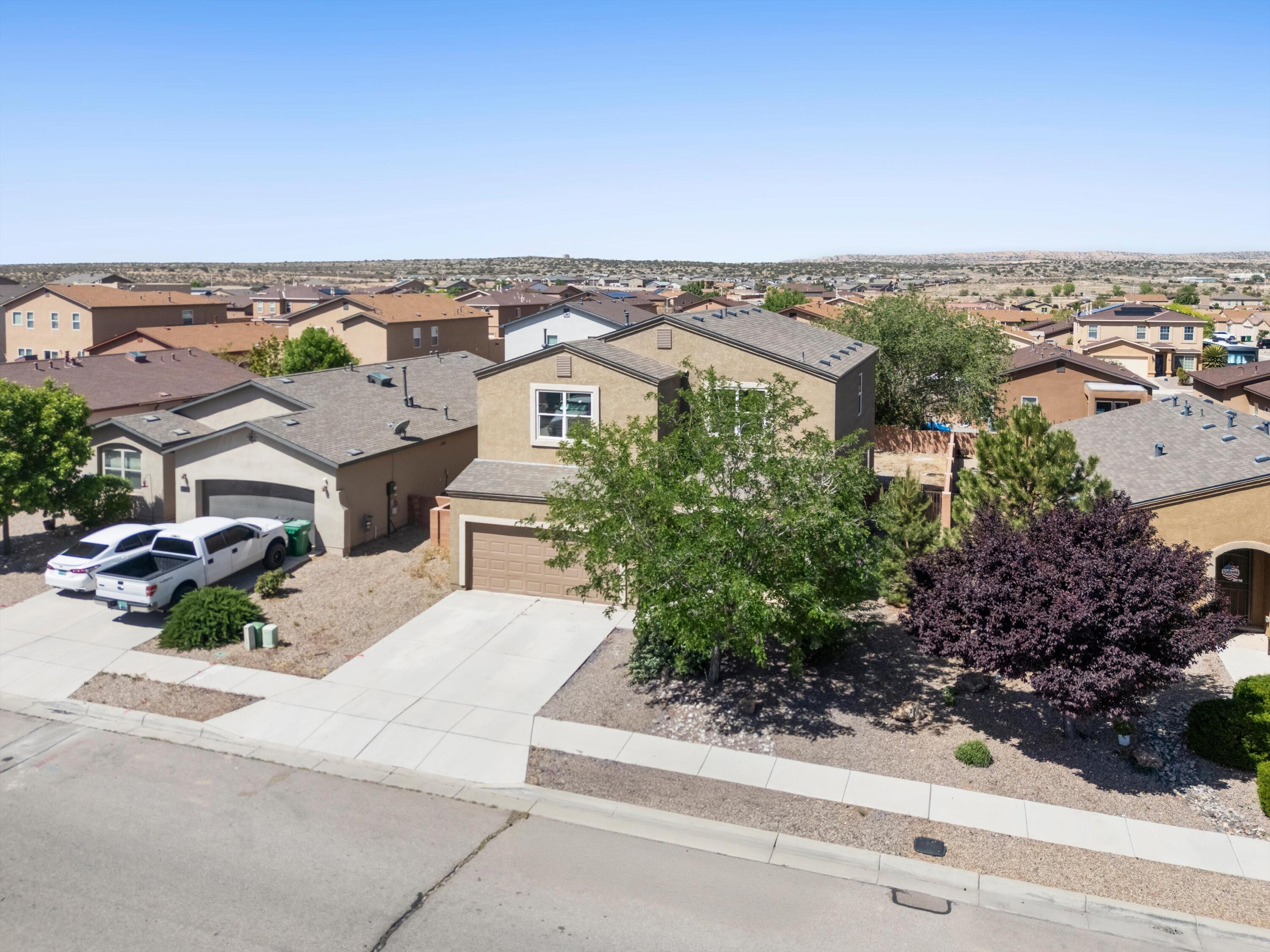 6708 Mountain Hawk Loop NE