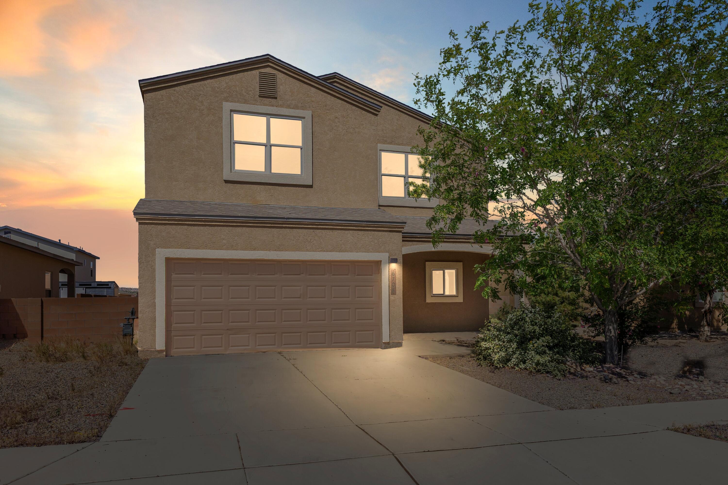6708 Mountain Hawk Loop NE