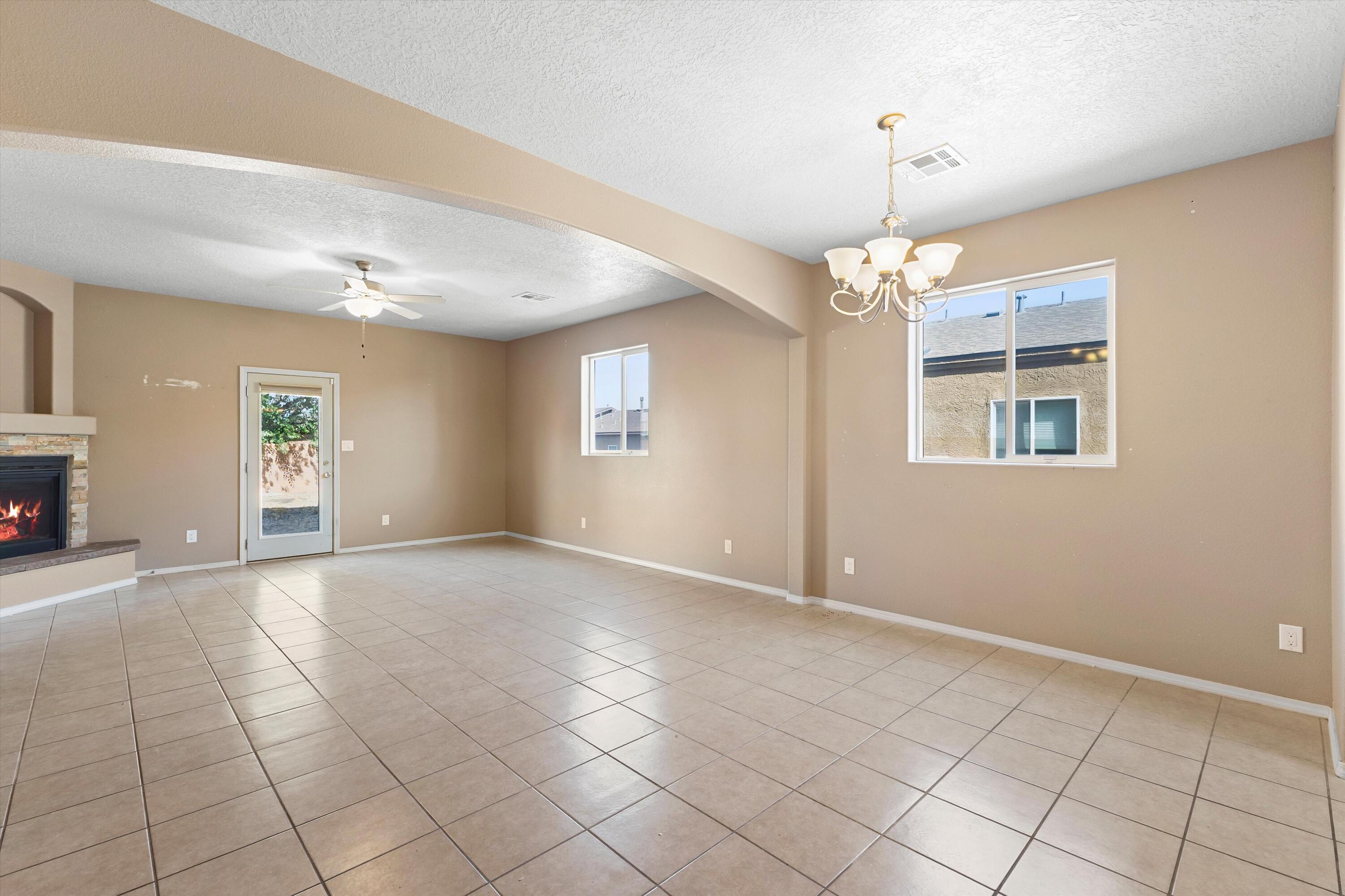 6708 Mountain Hawk Loop NE