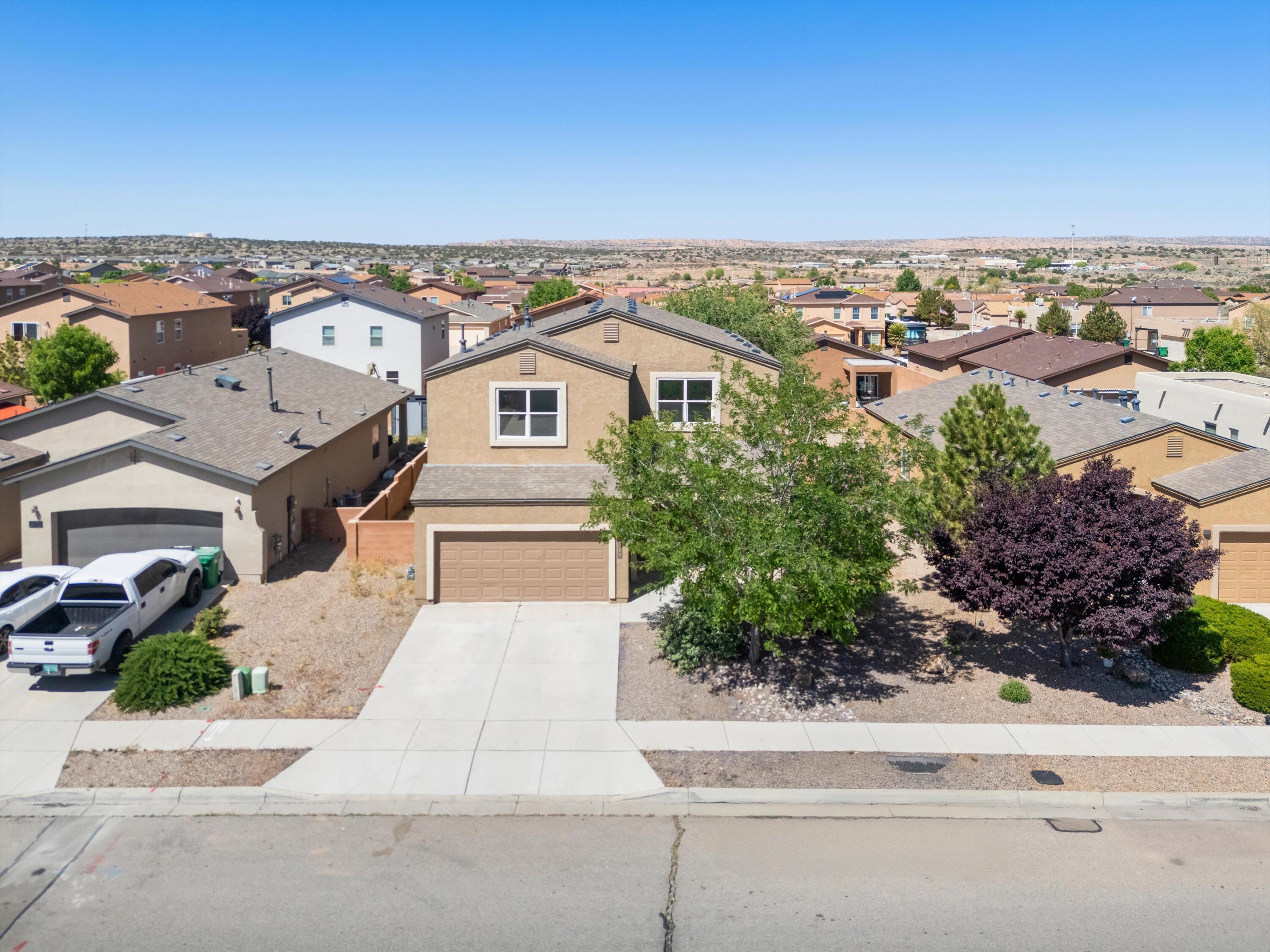 6708 Mountain Hawk Loop NE