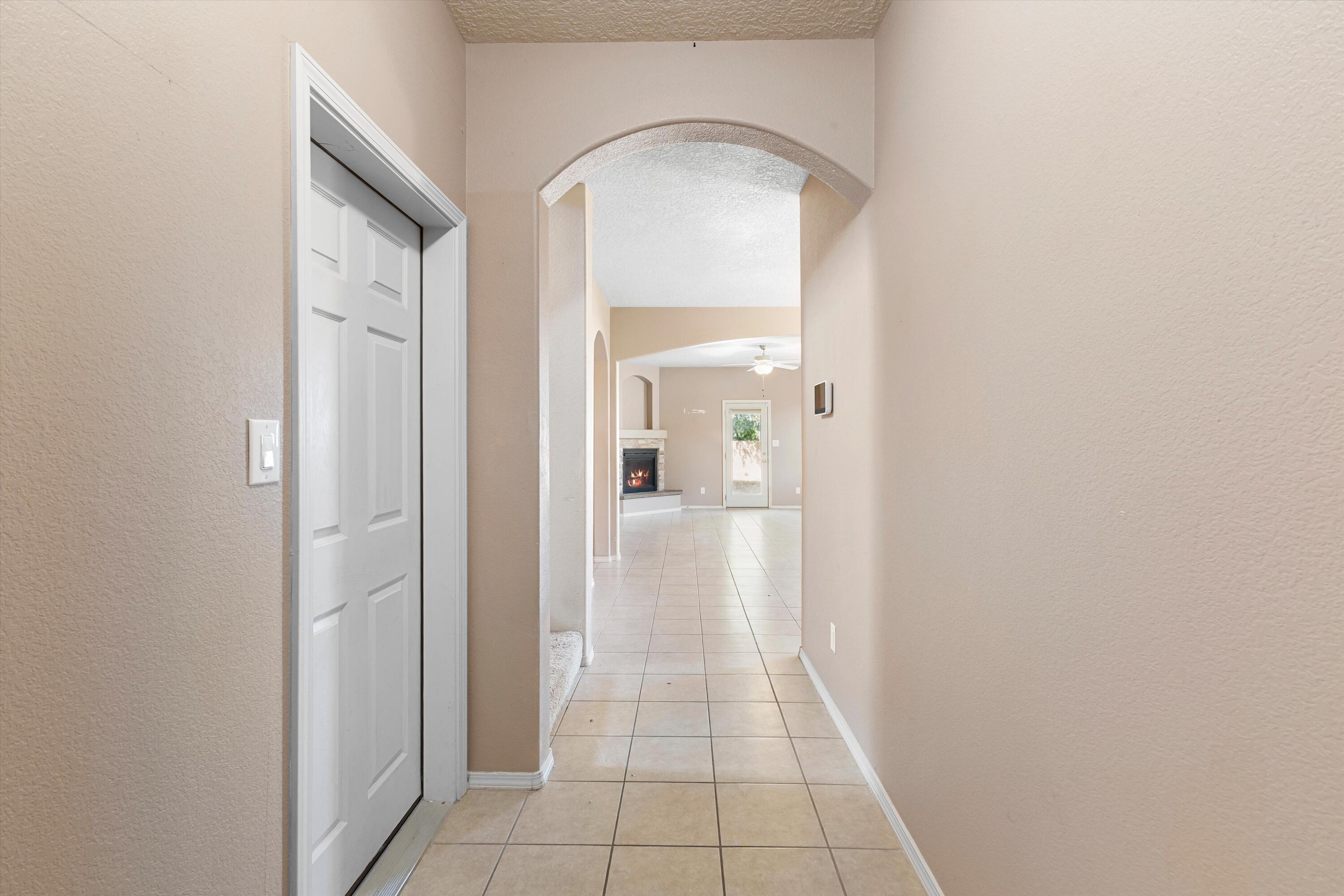 6708 Mountain Hawk Loop NE
