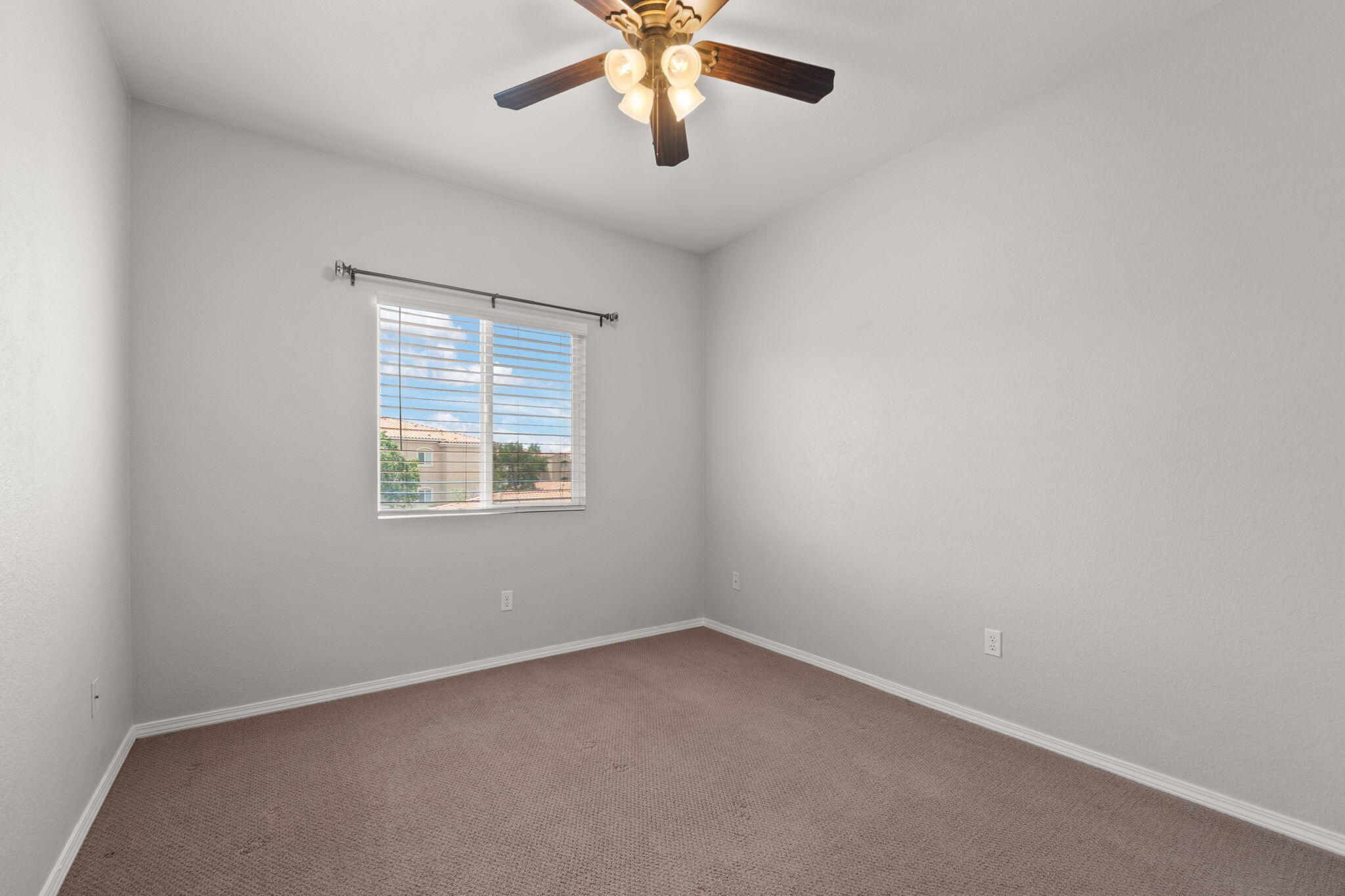 6800 Vista Del Norte Drive NE #1224