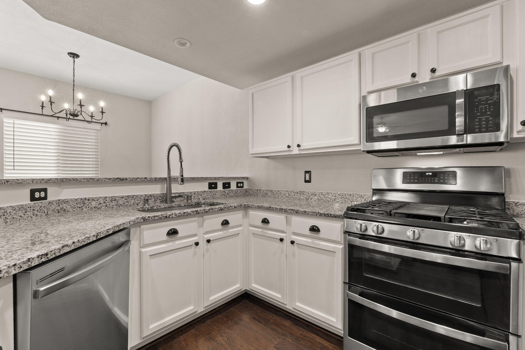 6800 Vista Del Norte Drive NE #1224