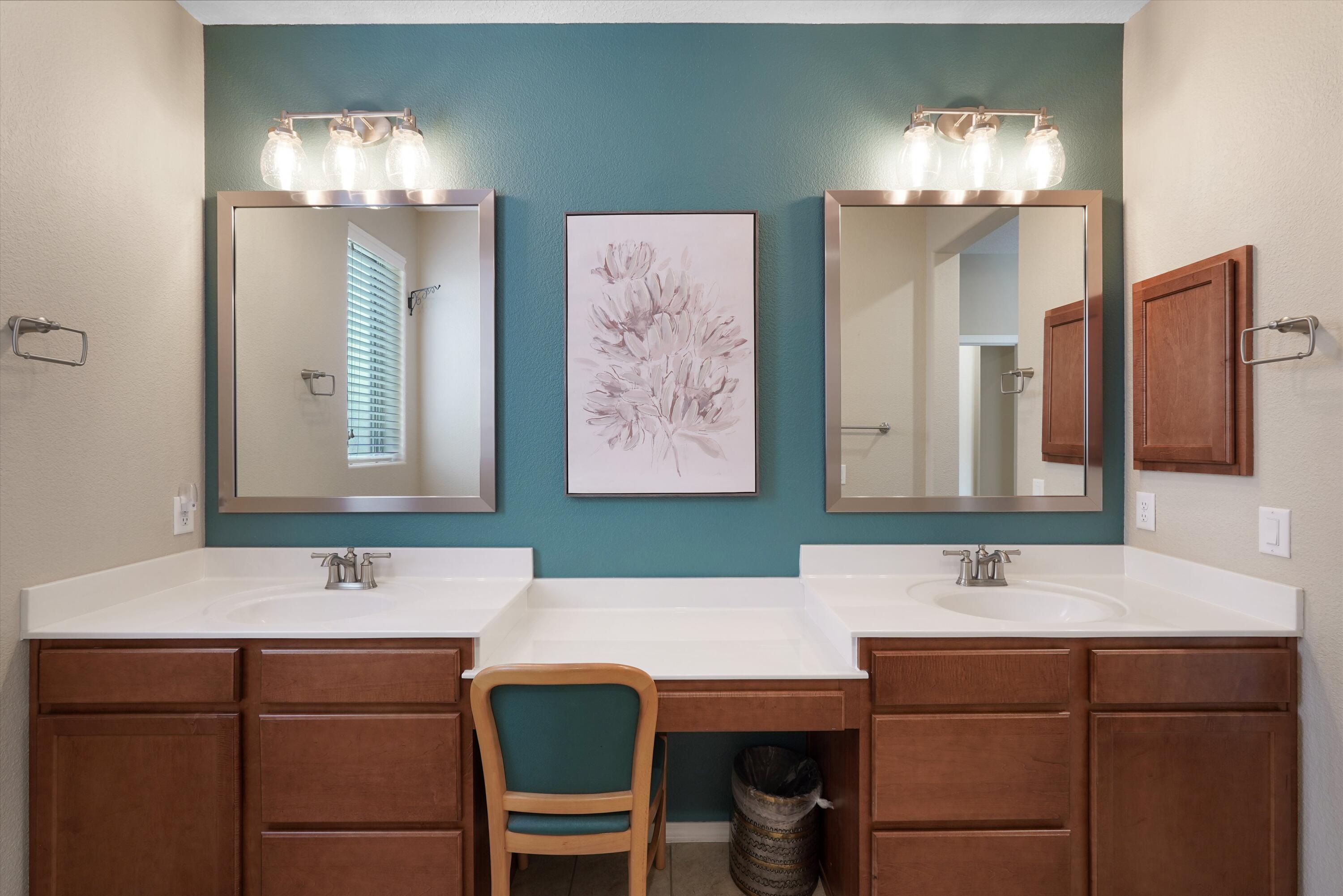 1805 Pebble Creek Trail NW