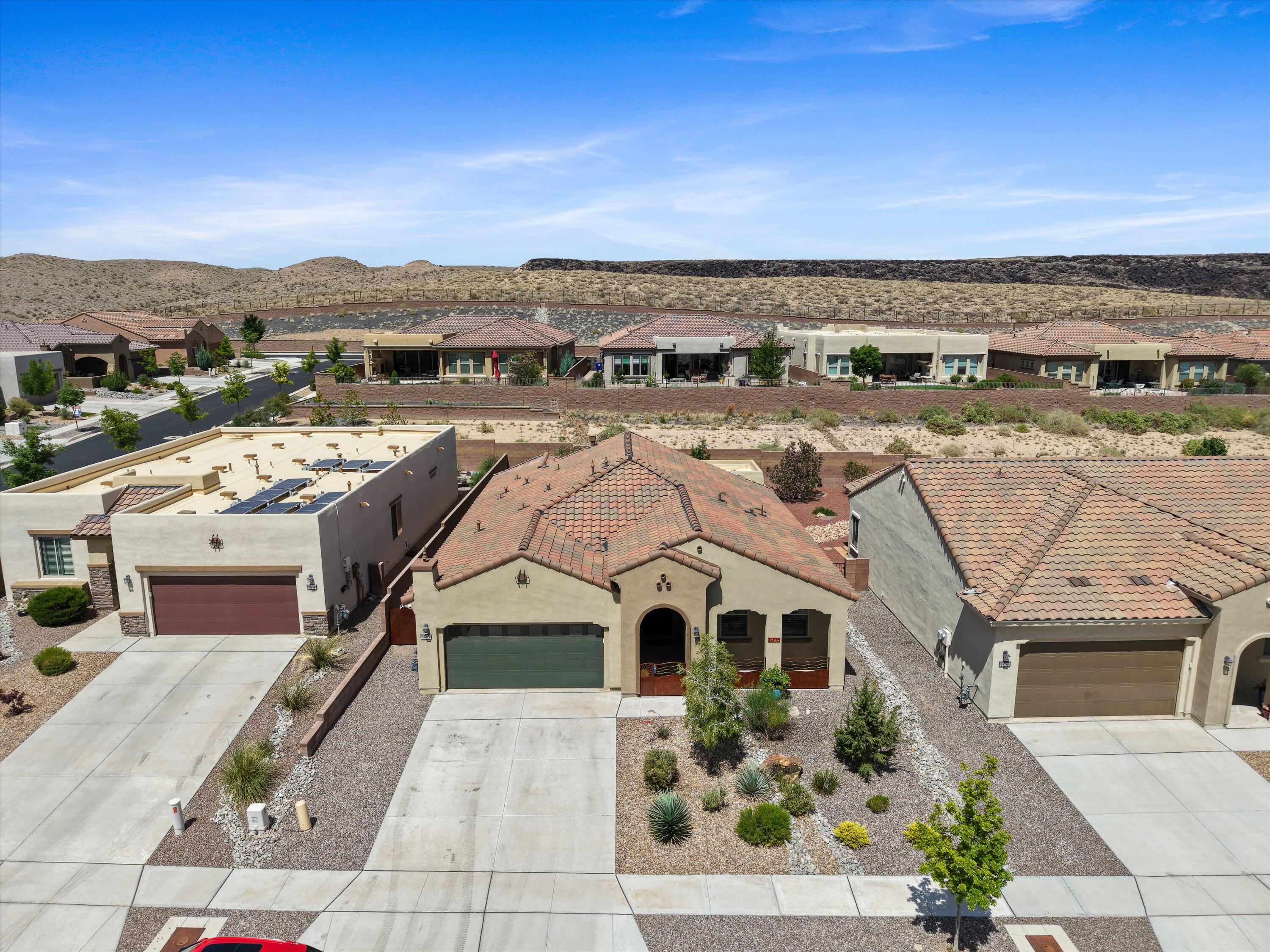 1805 Pebble Creek Trail NW