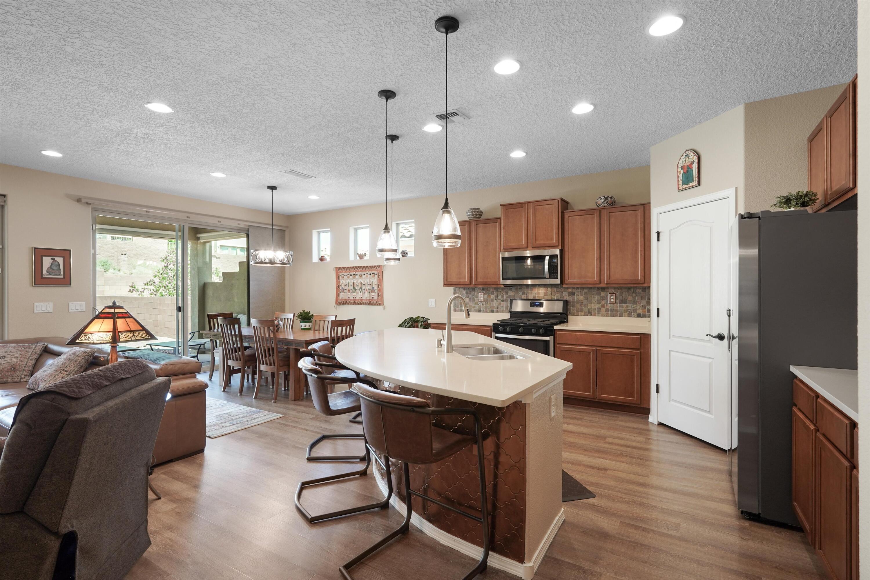 1805 Pebble Creek Trail NW