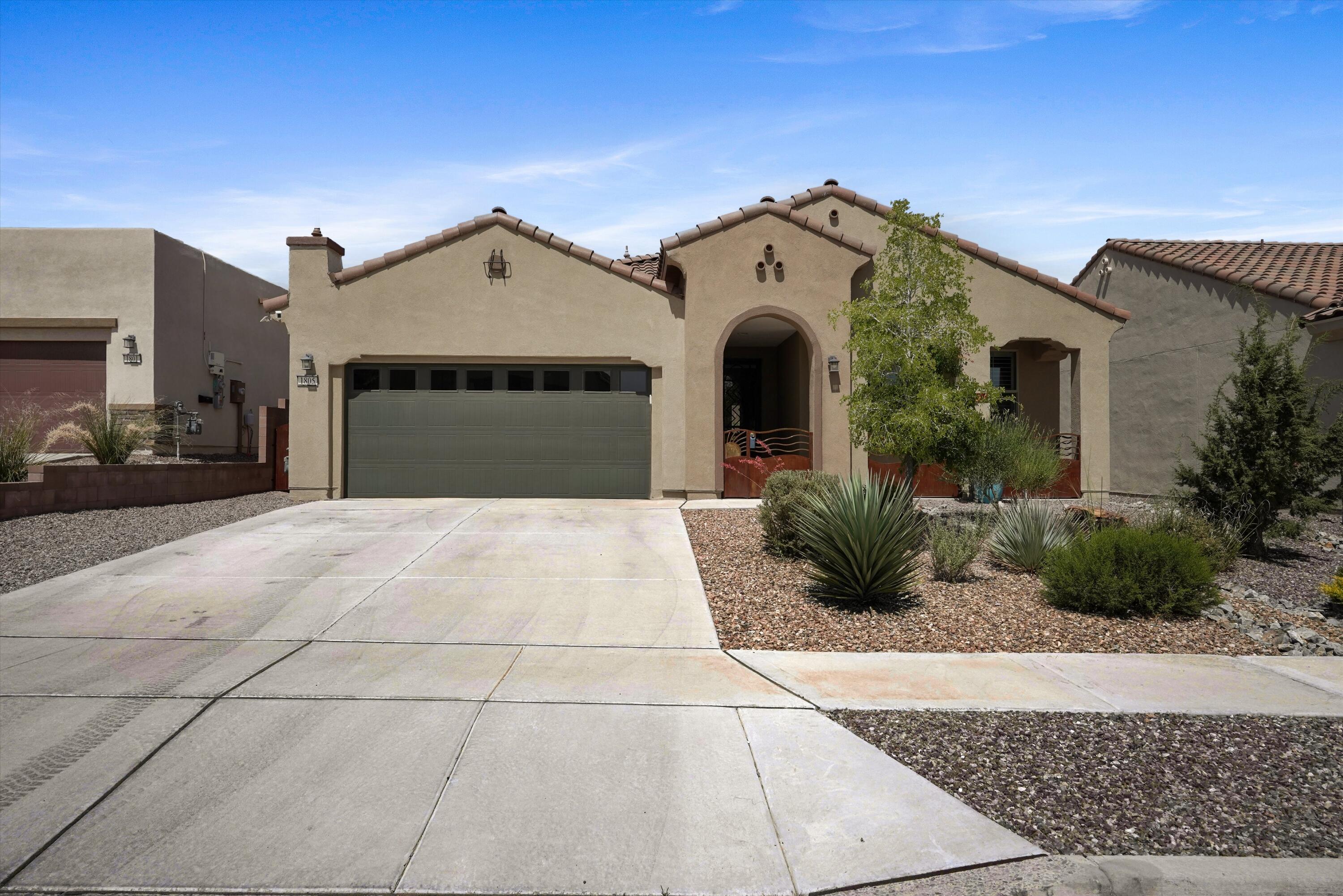1805 Pebble Creek Trail NW