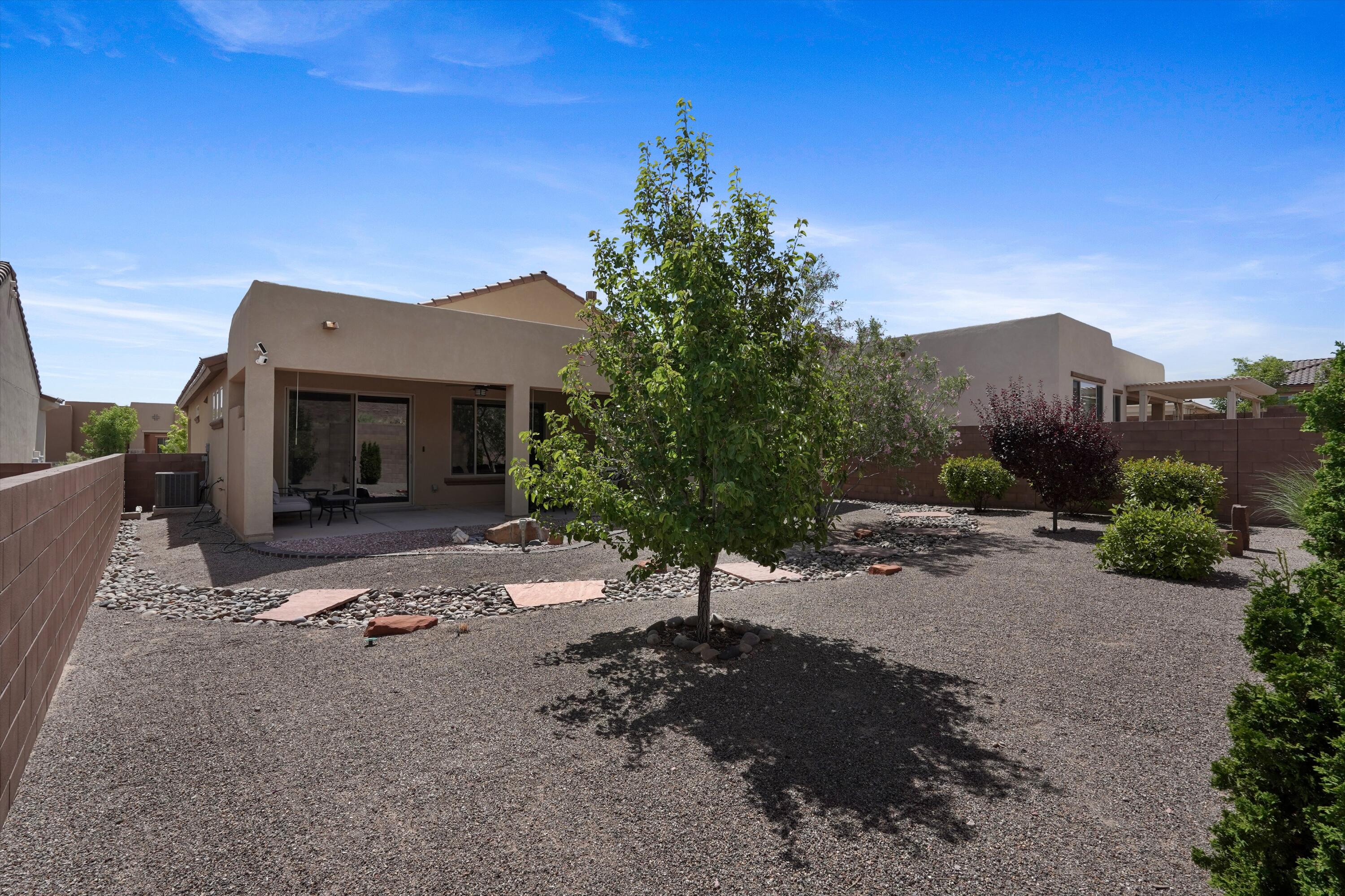 1805 Pebble Creek Trail NW