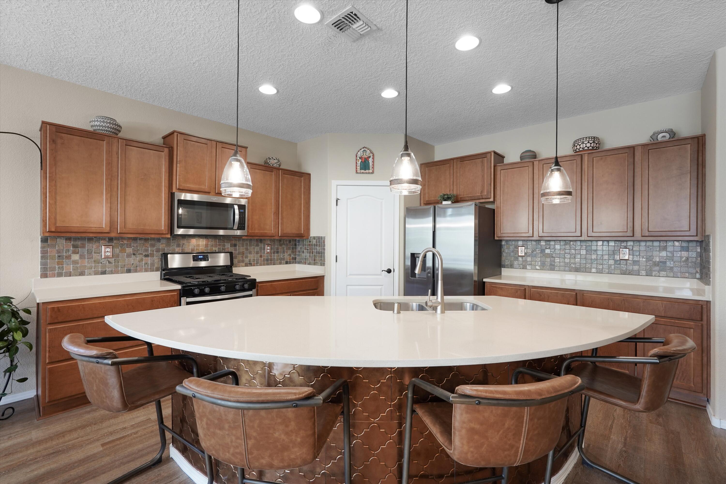 1805 Pebble Creek Trail NW