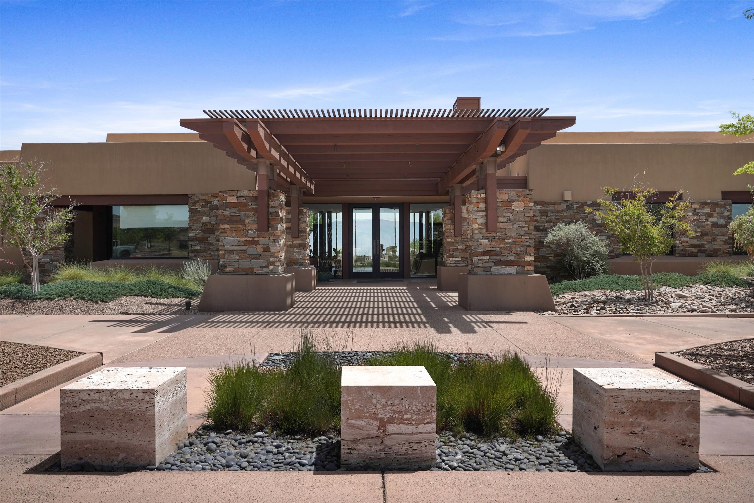 1805 Pebble Creek Trail NW