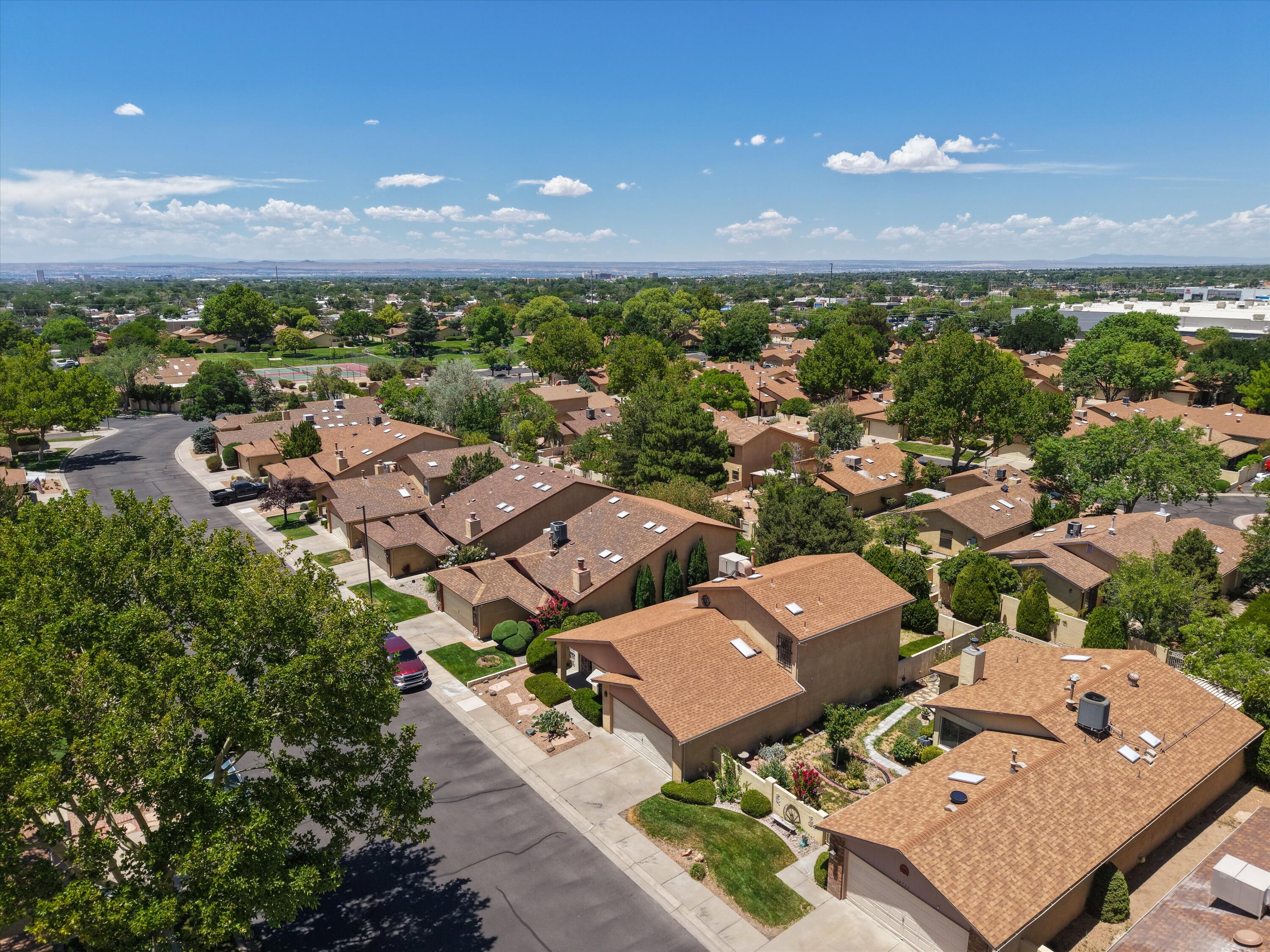10717 Towne Park Drive NE