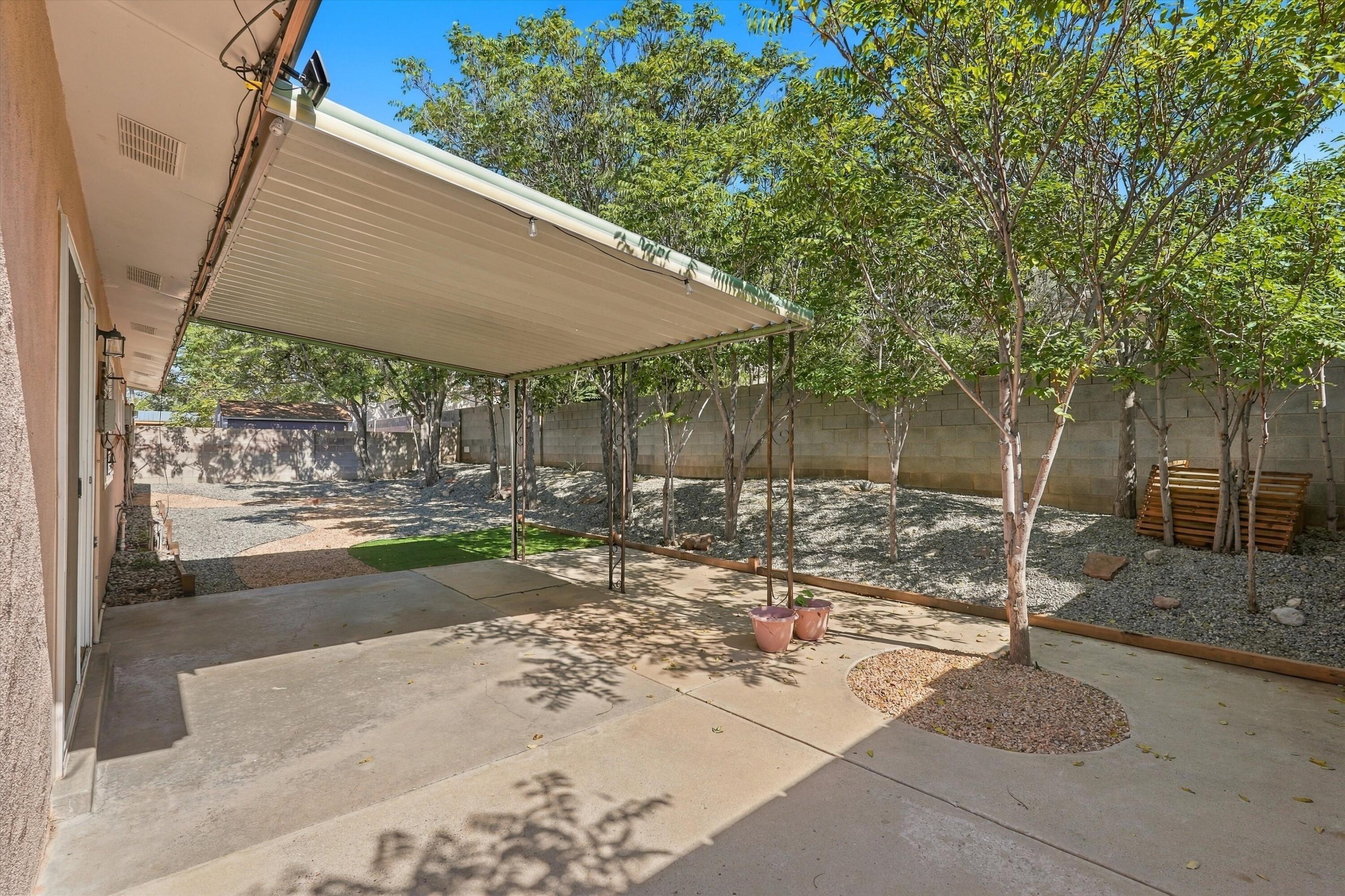1212 Willys Knight Drive NE