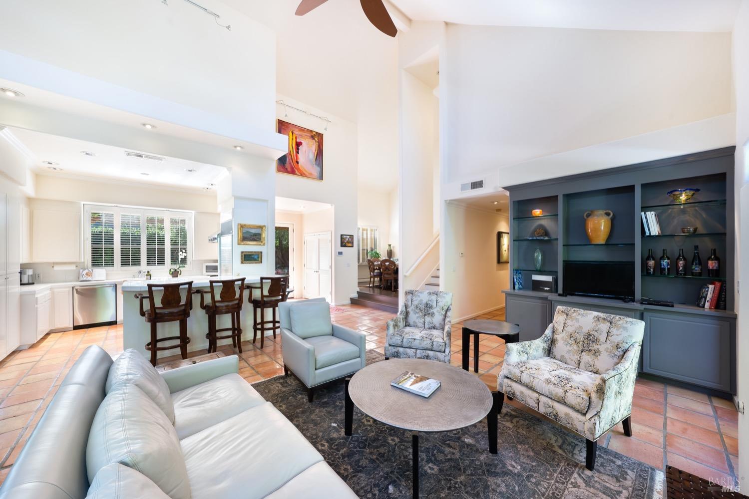 6582 Oak Leaf Ct