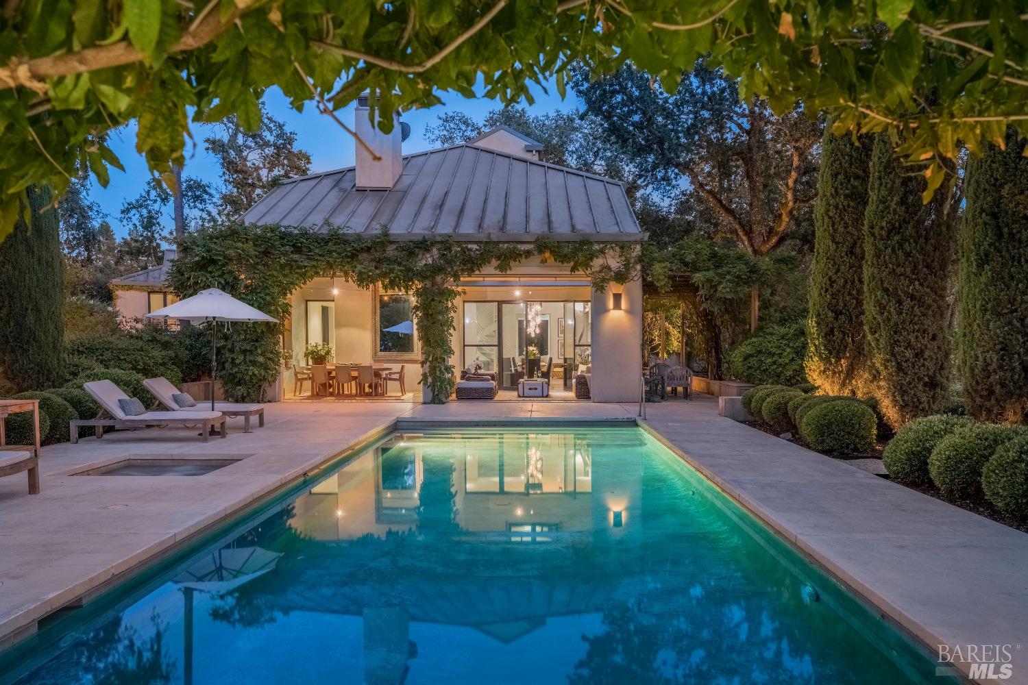 1110 Bale Ln