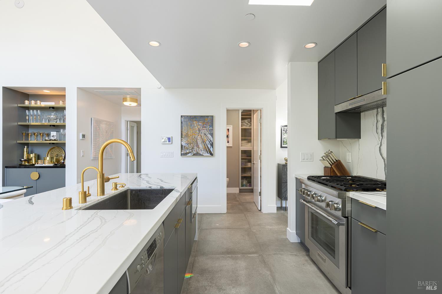 110 Bonnie Brook Dr