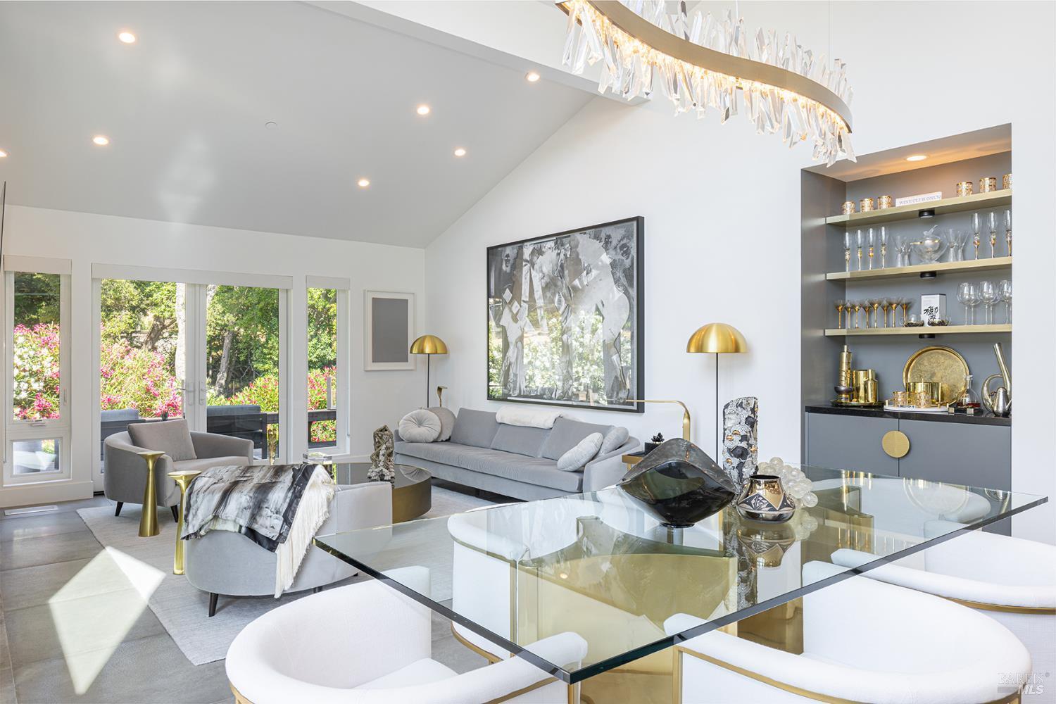 110 Bonnie Brook Dr