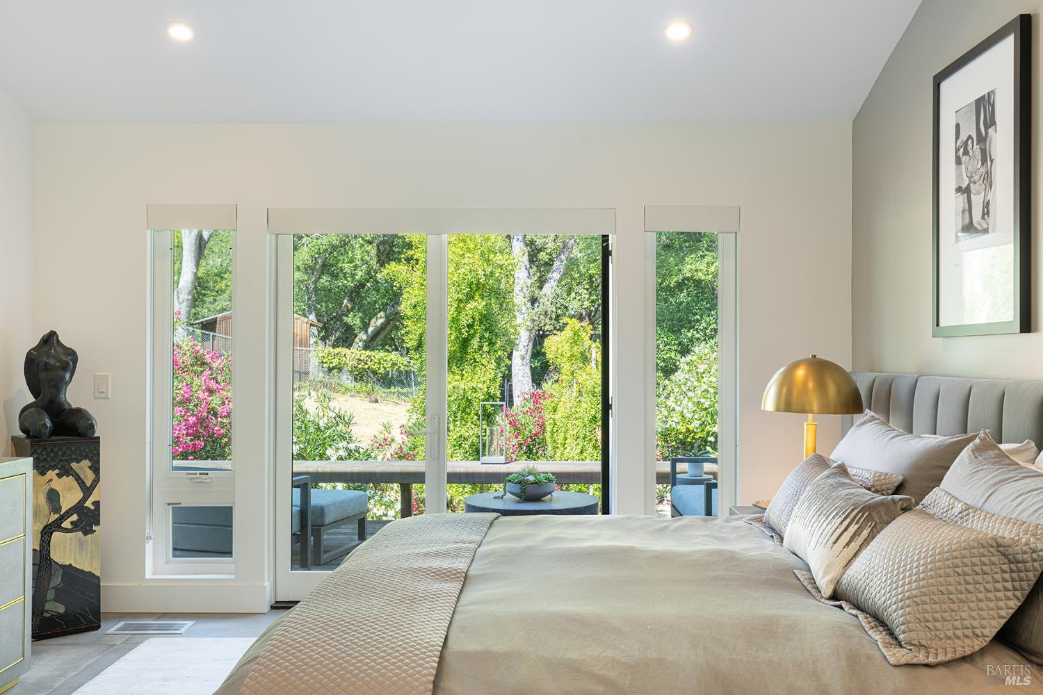 110 Bonnie Brook Dr