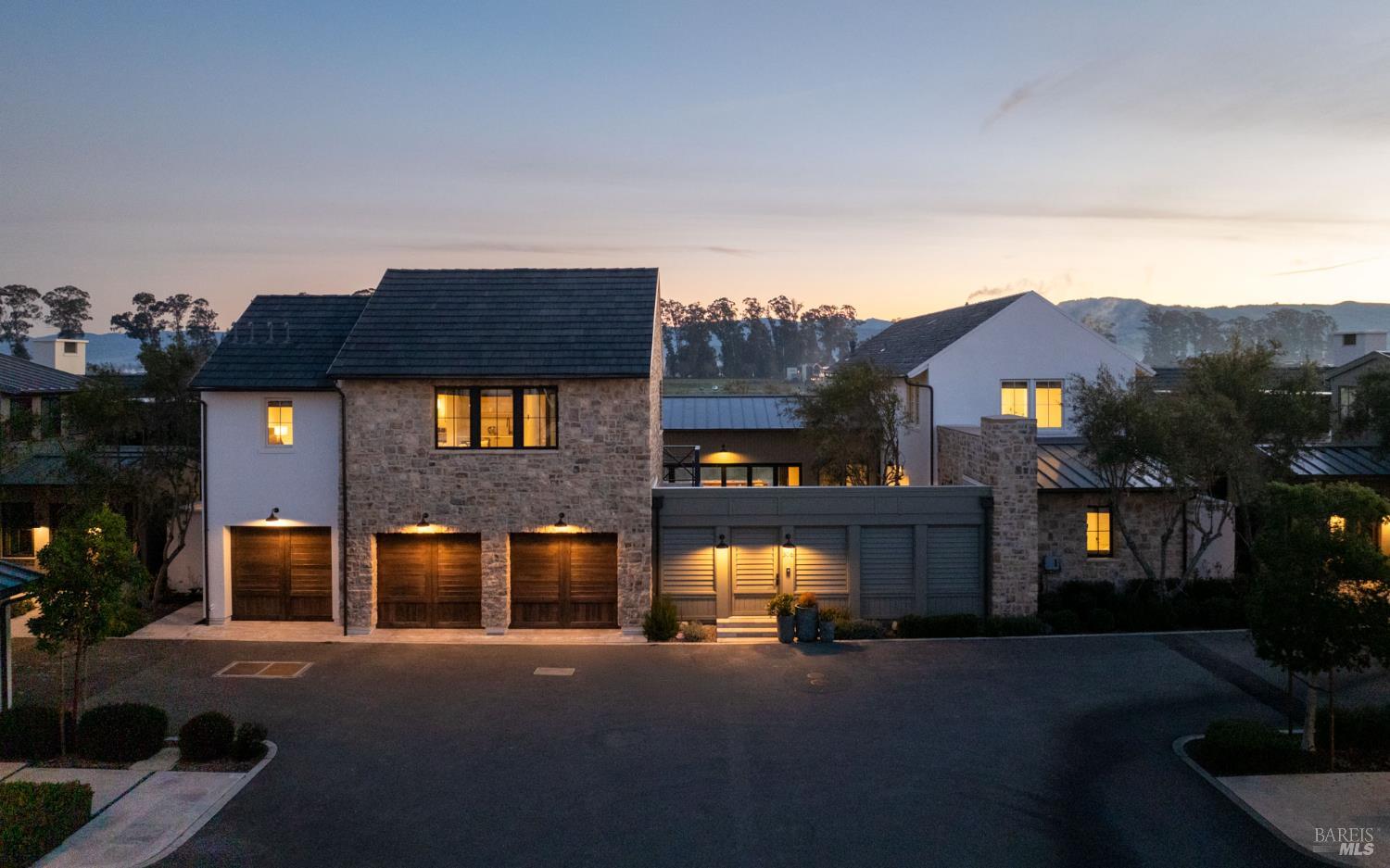 306 Vine Row Court