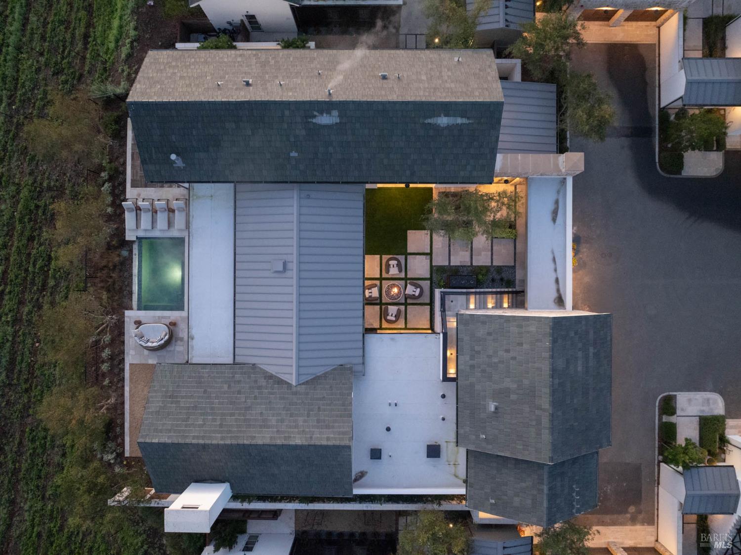 306 Vine Row Court