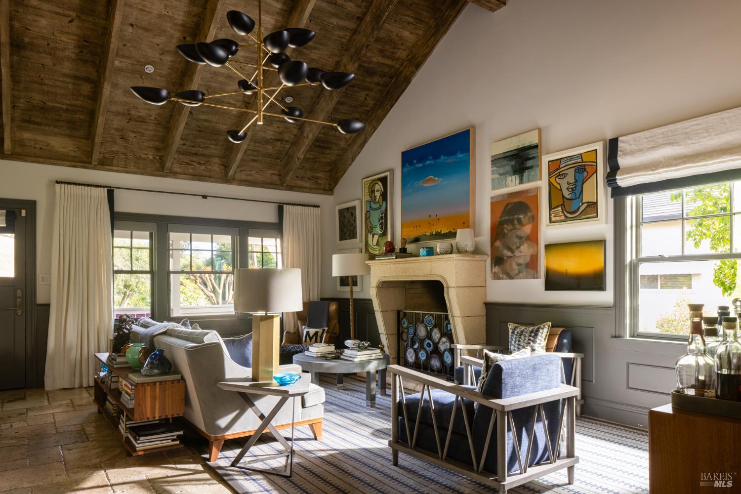 905 Charter Oak Avenue