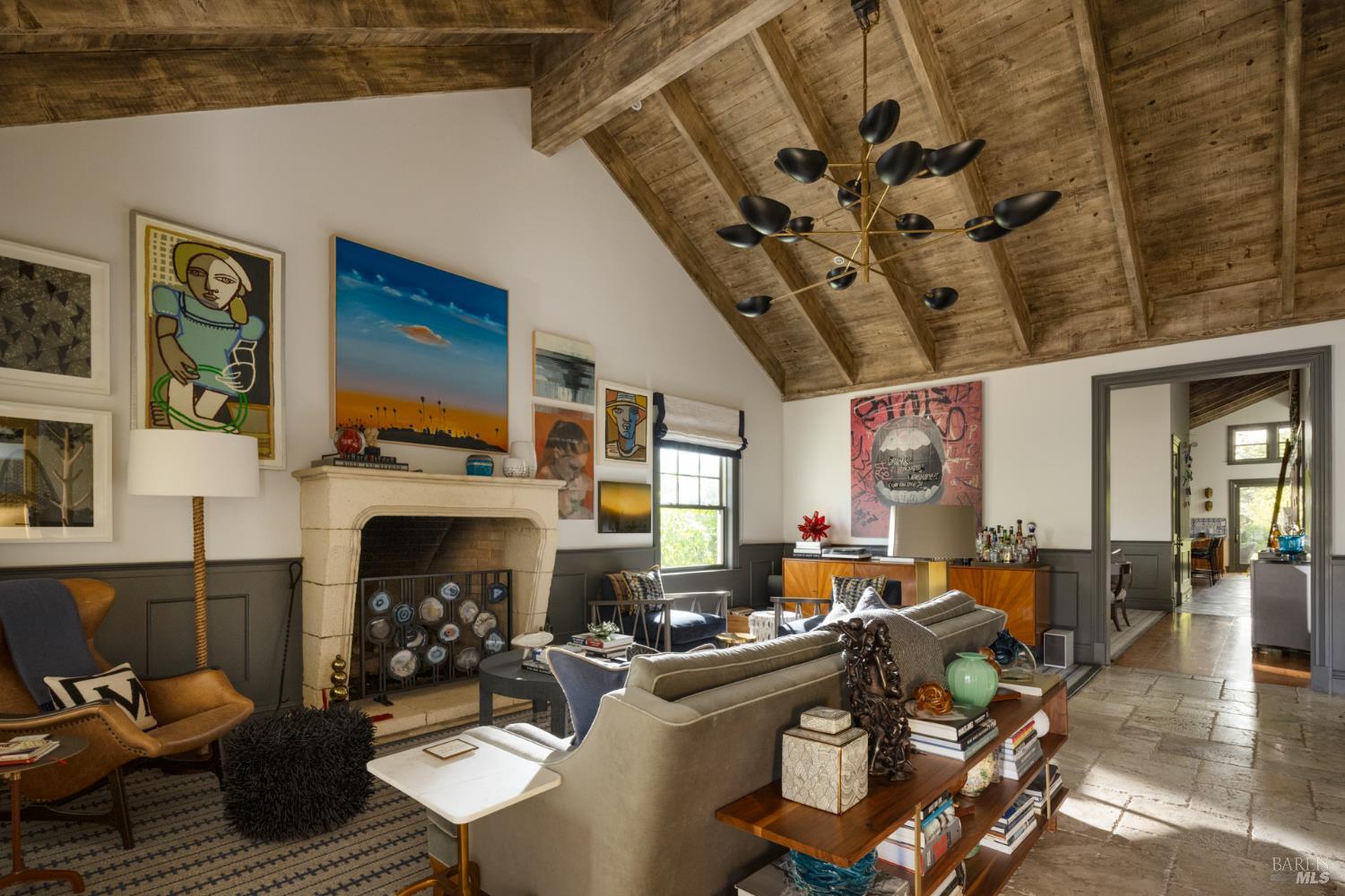 905 Charter Oak Avenue