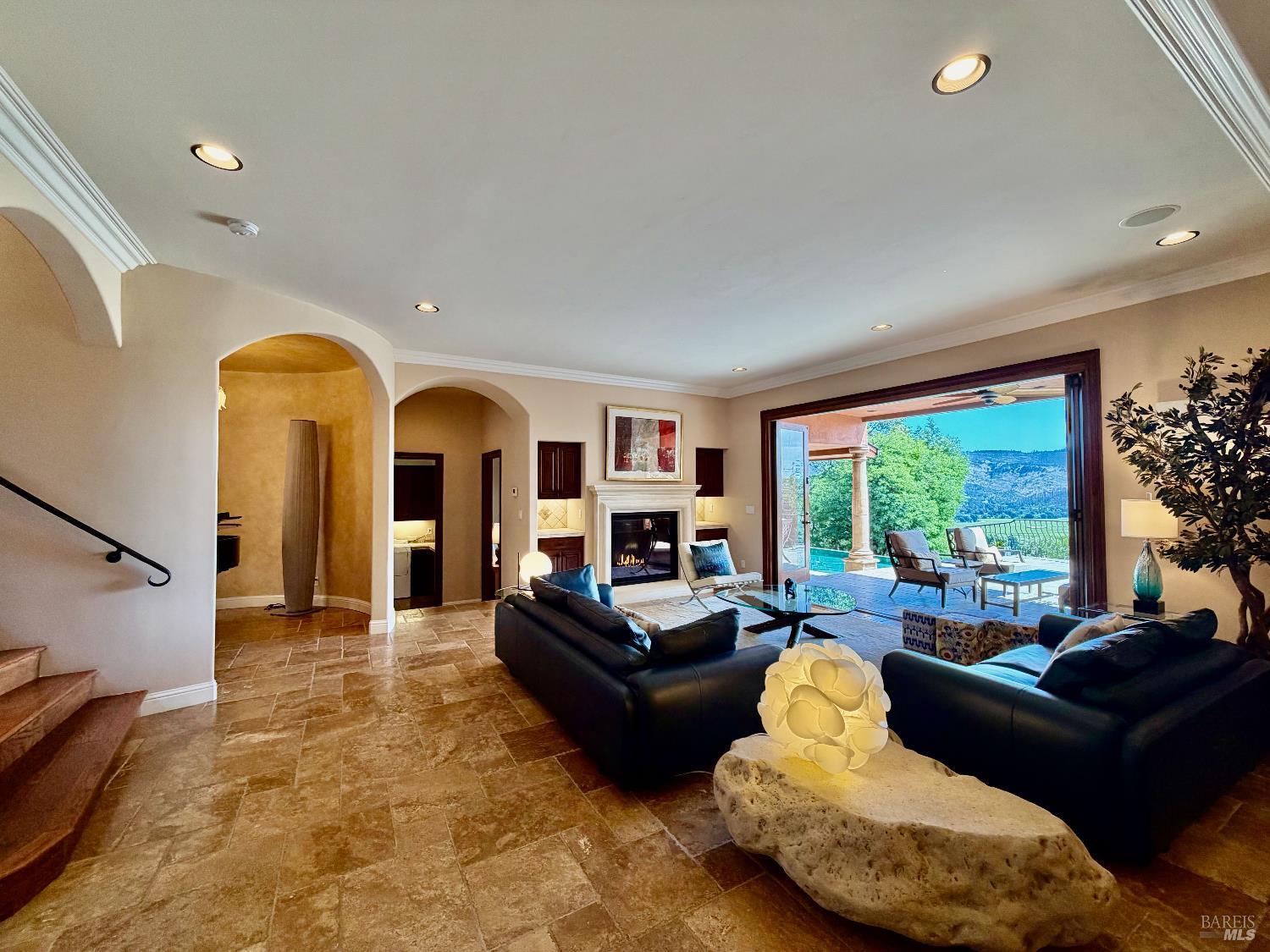 1312 Summit Drive