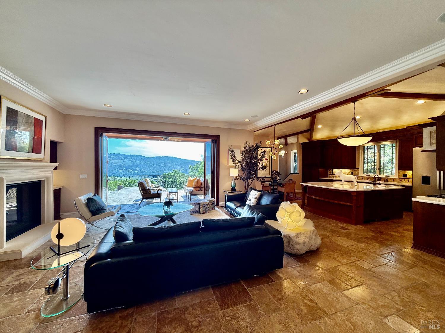 1312 Summit Drive