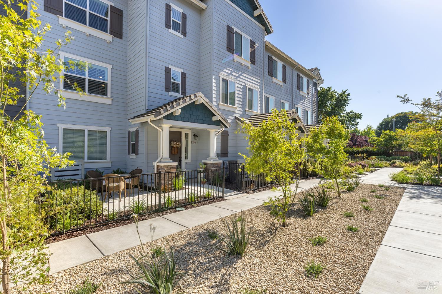 339 Pear Tree Terrace Unit: #E