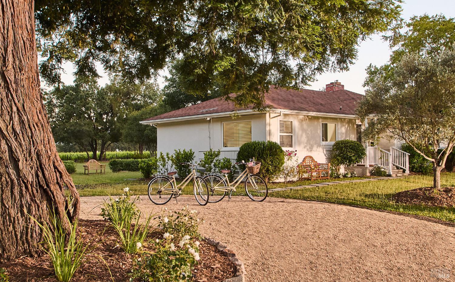 1015 Bale Lane