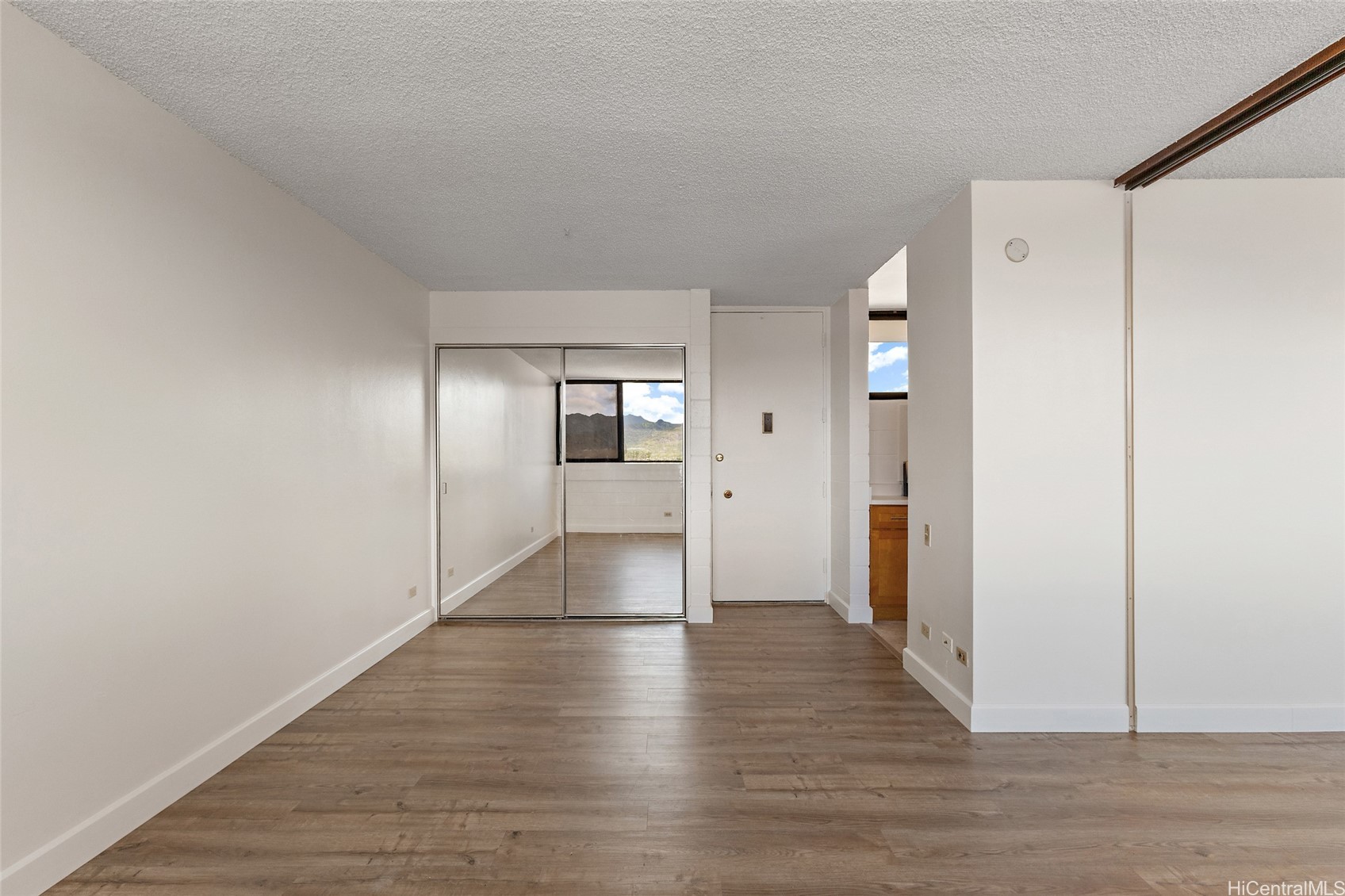 99-015 Kalaloa Street 803