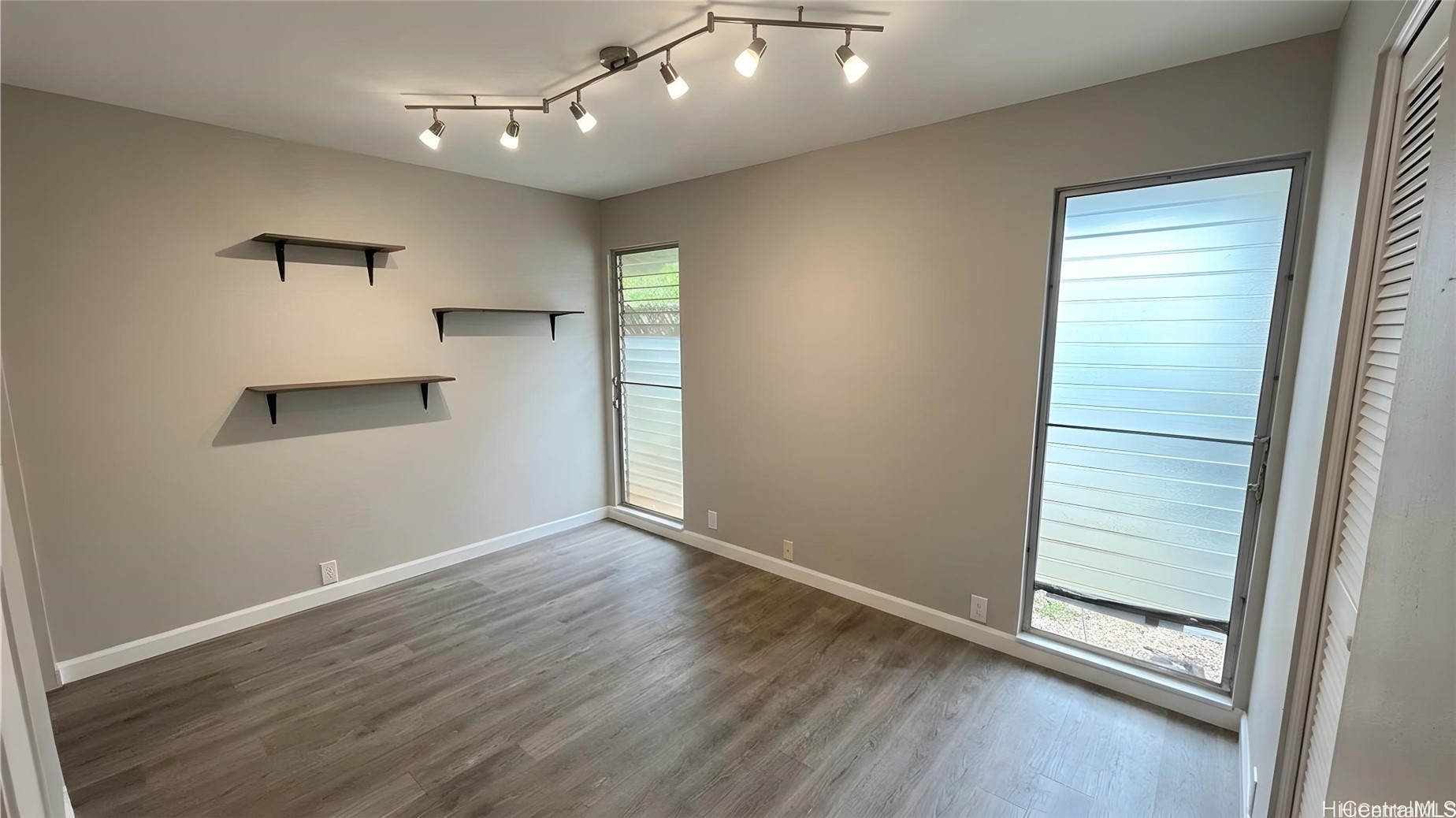 84-510 Farrington Highway 5